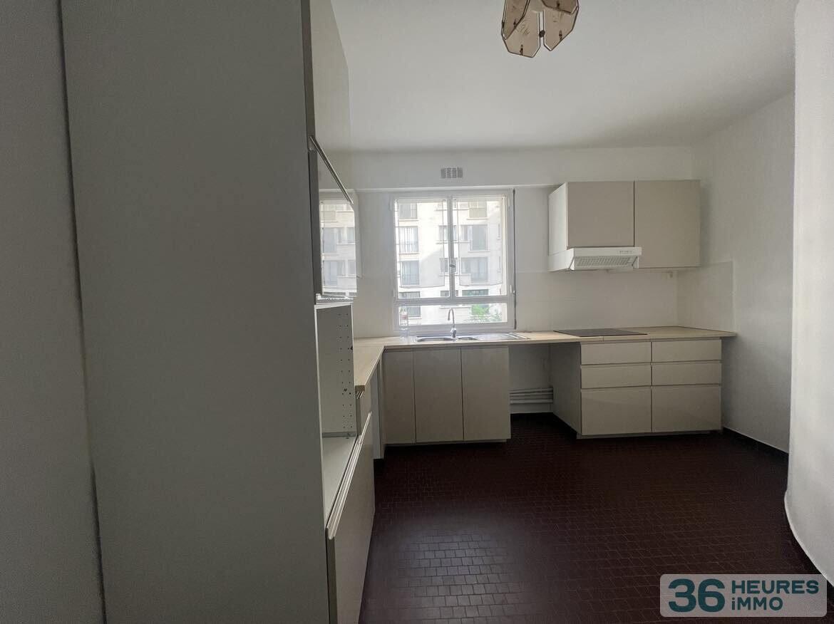 Spacieux T4 - Balcon + parking + cave