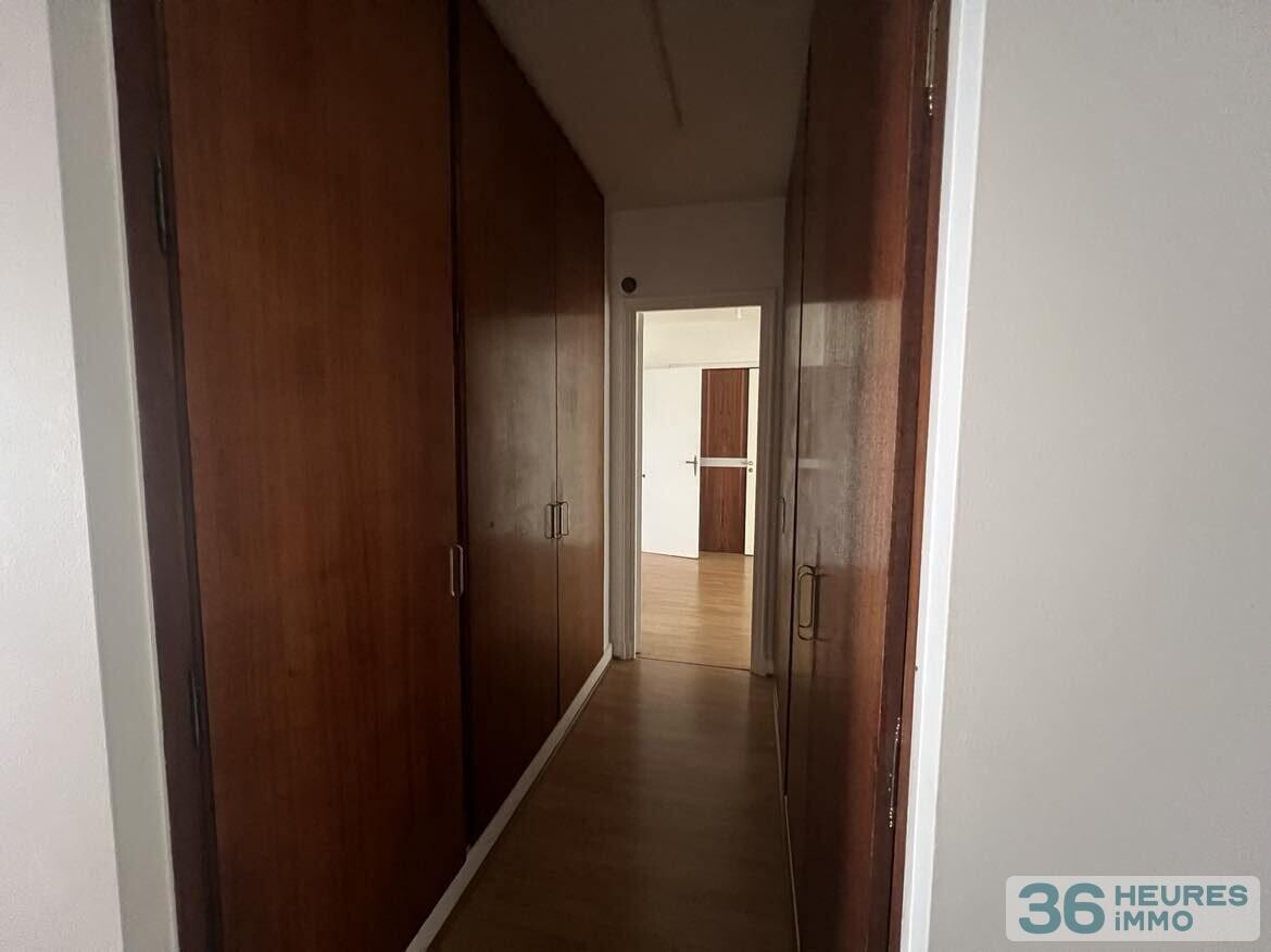 Spacieux T4 - Balcon + parking + cave