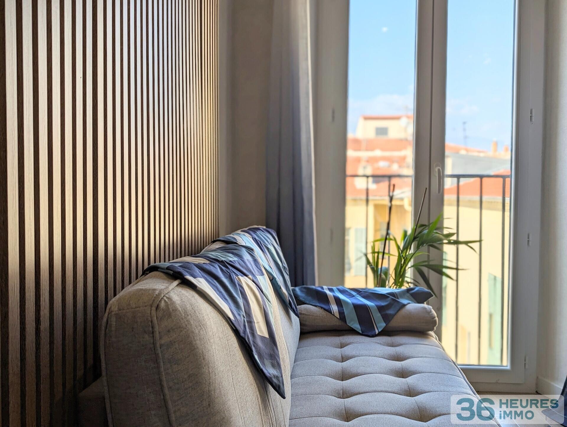 Nice Carré d'Or T3 50m2 Promenade des Anglais Dernier Etage Ascenseur Immeuble Belle Epoque