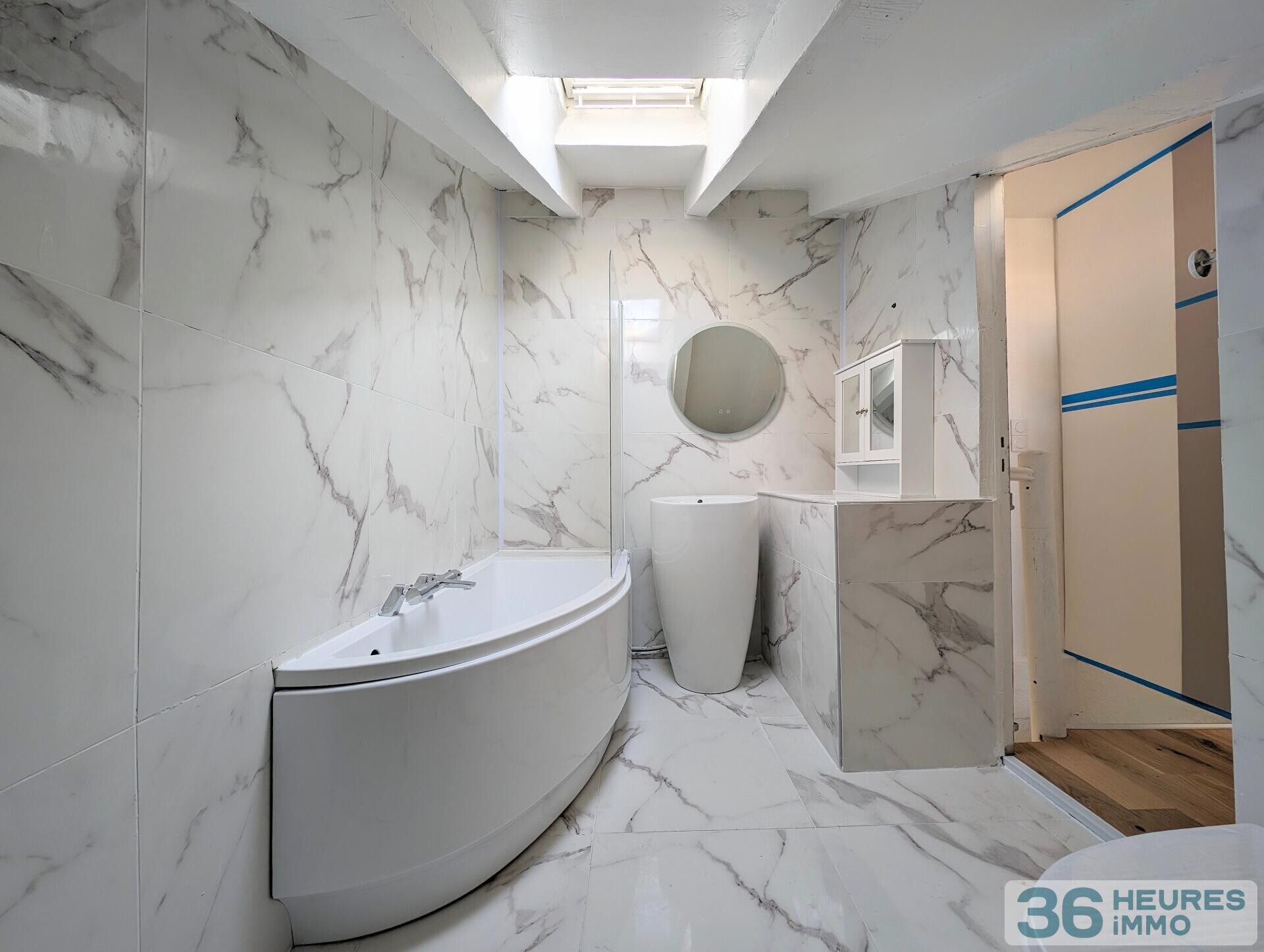 Nice Carré d'Or T3 50m2 Promenade des Anglais Dernier Etage Ascenseur Immeuble Belle Epoque