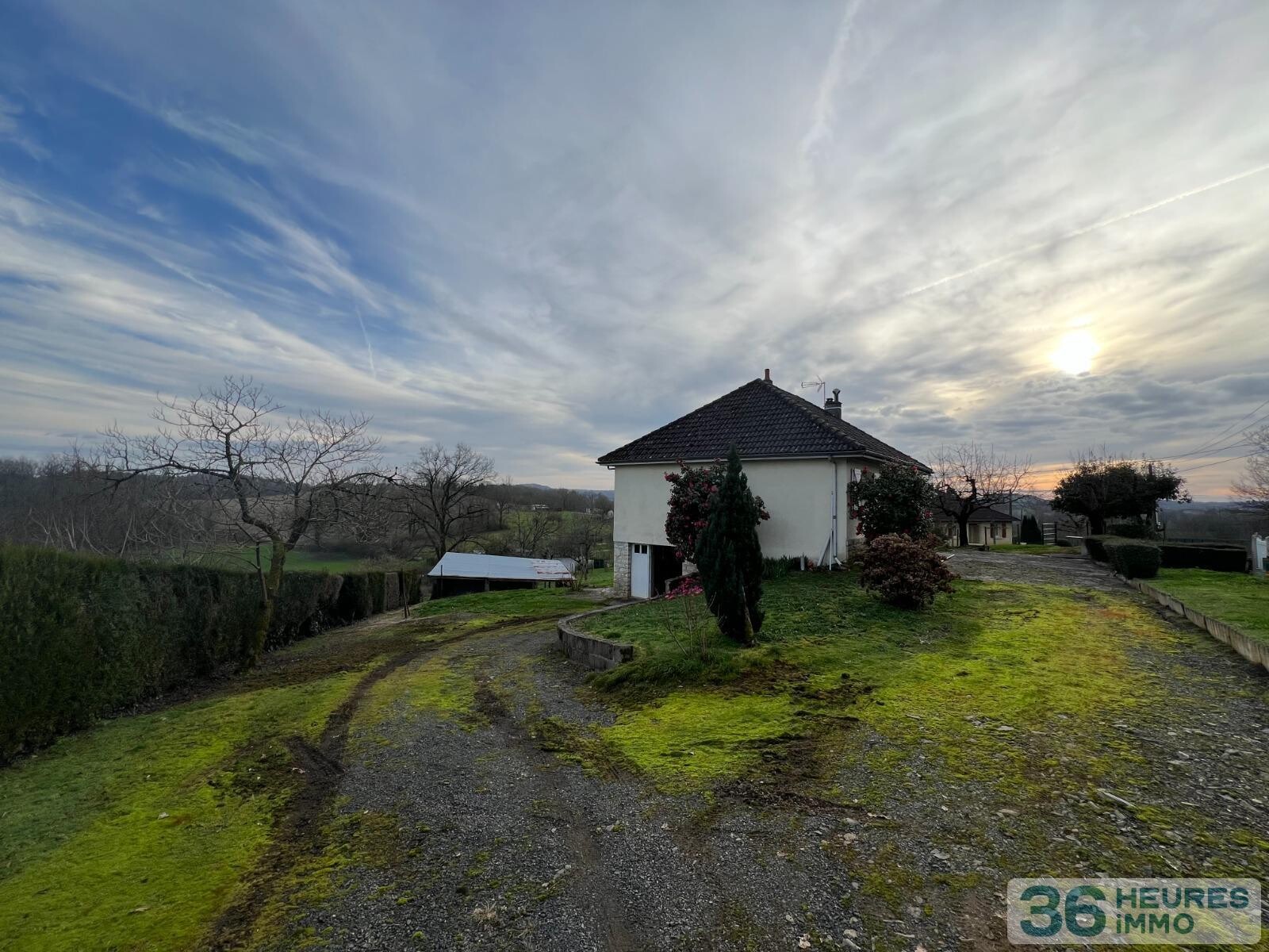 Maison individuelle traditionnelle à rafraîchir 