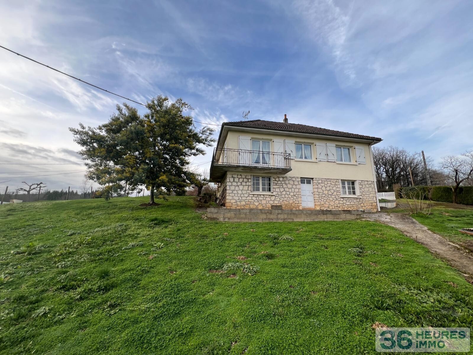 Maison individuelle traditionnelle à rafraîchir 