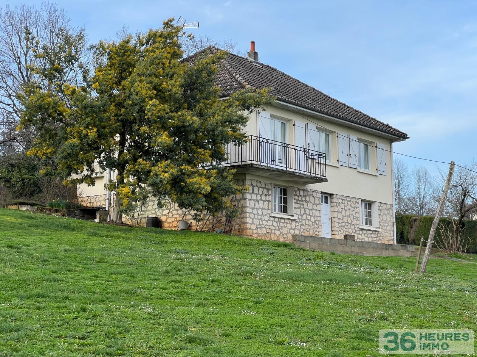 Maison individuelle traditionnelle à rafraîchir 