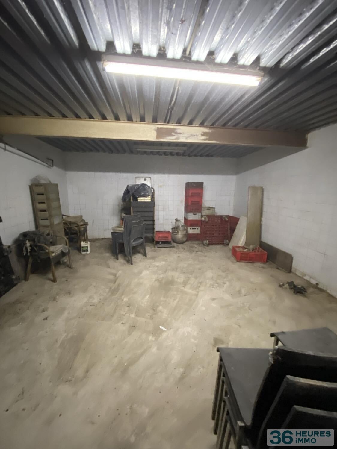 Immeuble 210 m² - 4 appartements + Local commercial + Cave - Centre ville -