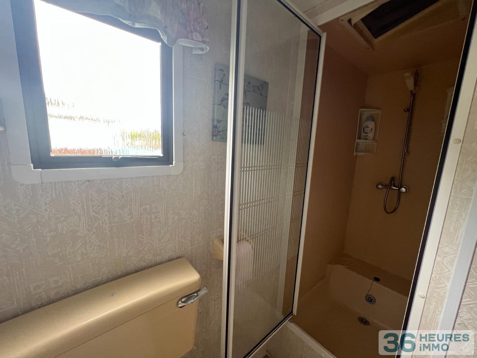 TERRAIN CONSTRUCTIBLE AVEC MOBILHOME