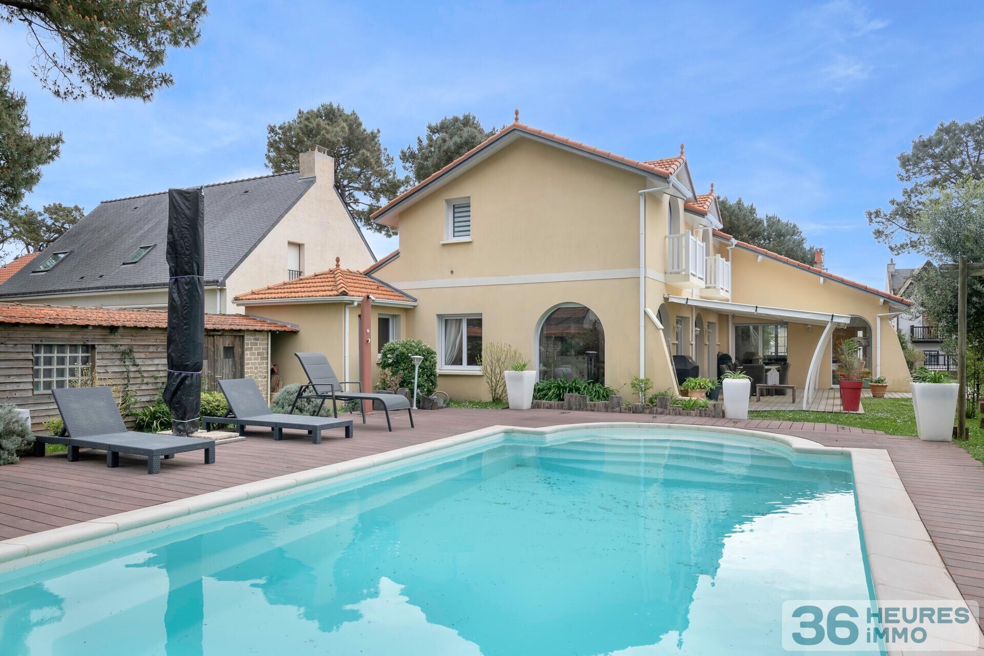 MAISON AVEC PISCINE SAINTE-MARGUERITE