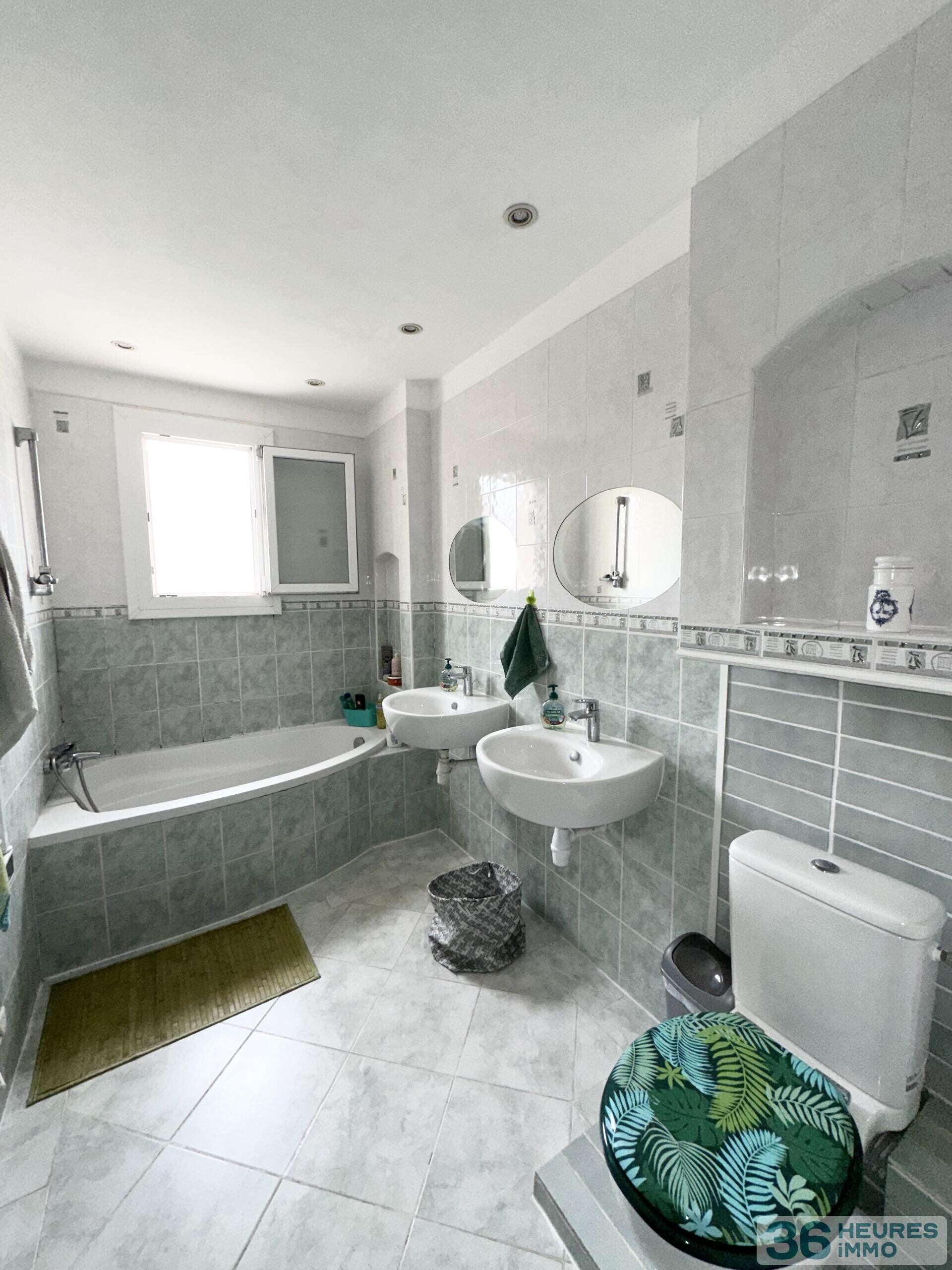 MAISON 114M2 SUR 308M2 DE TERRAIN