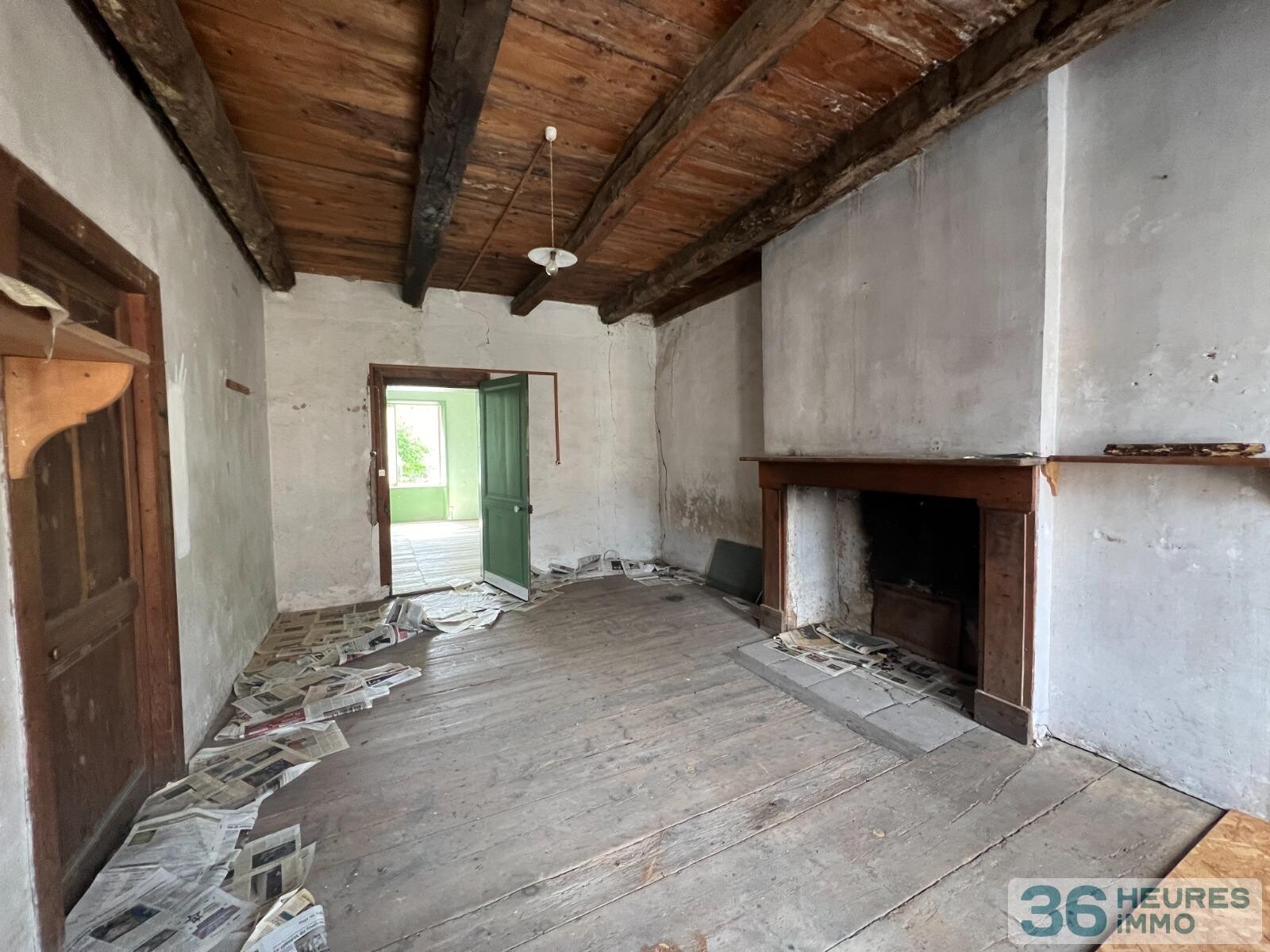 Maison de bourg avec caractère 