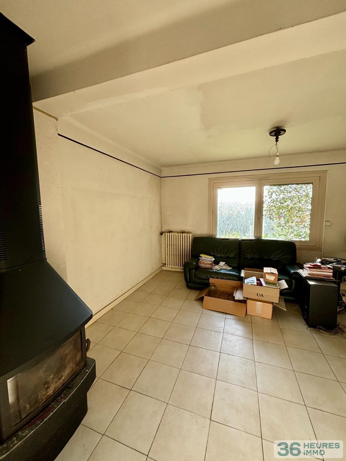 MAISON DE TYPE 5 A RENOVER