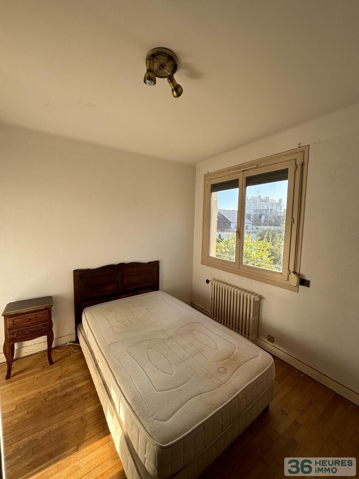 MAISON DE TYPE 5 A RENOVER