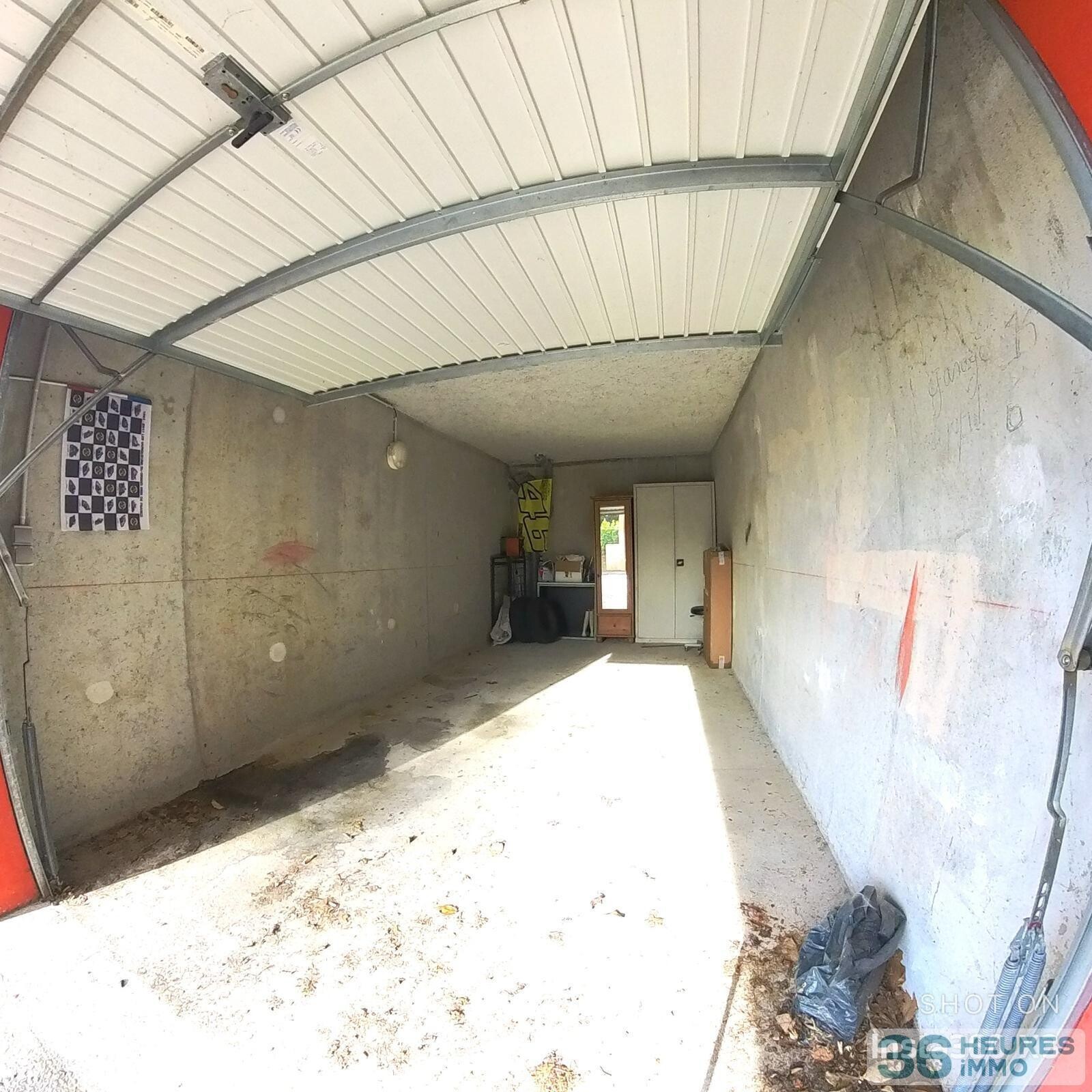 Grand T2 avec terrasse et garage