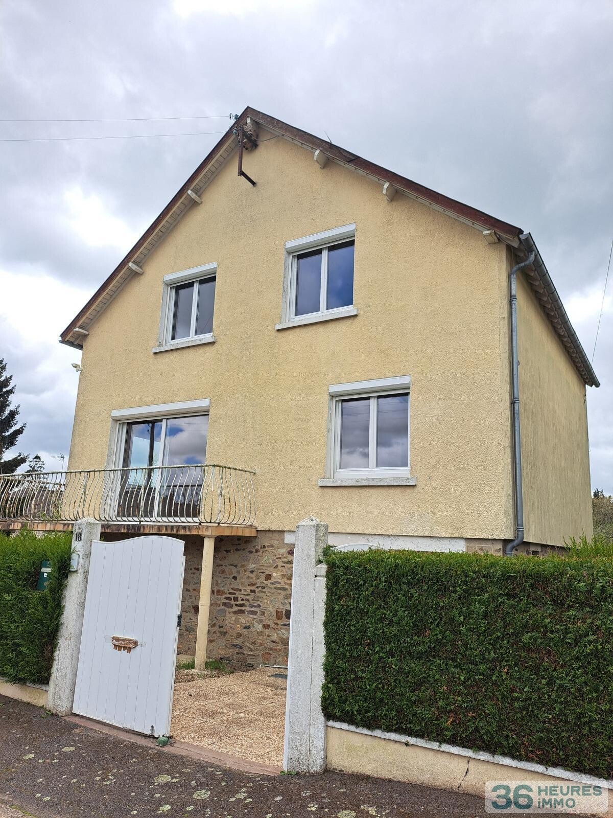 MAISON SUR GRANDE PARCELLE