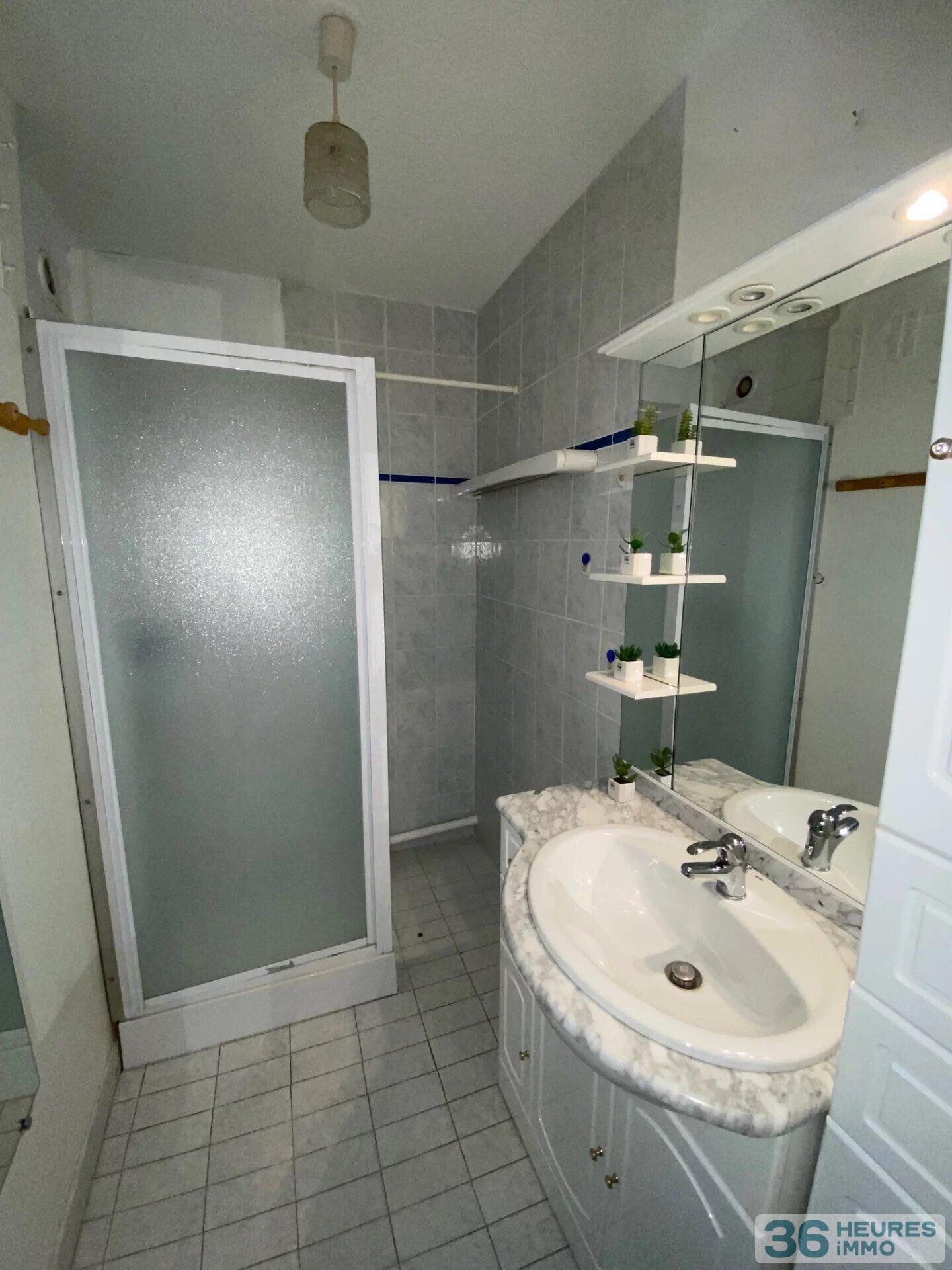 2 PIECES CABINE BORDS DE MER