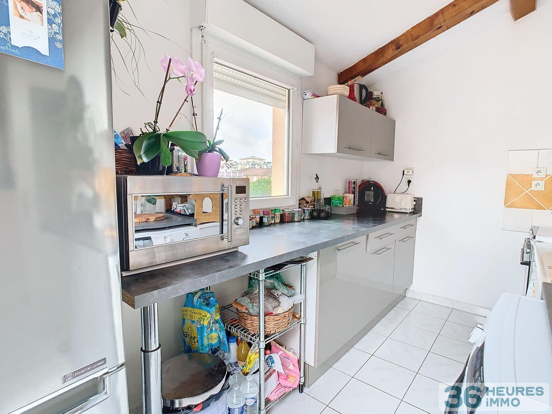 Lattes centre appartement type 3 avec garage