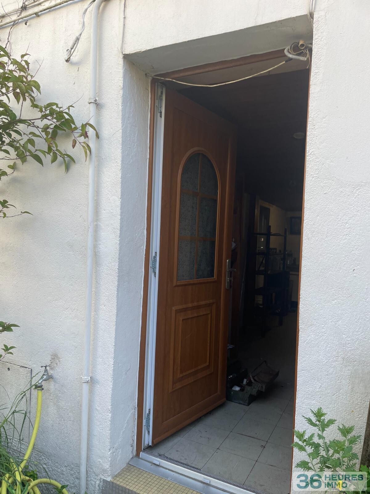 T2 hyper centre à rénover