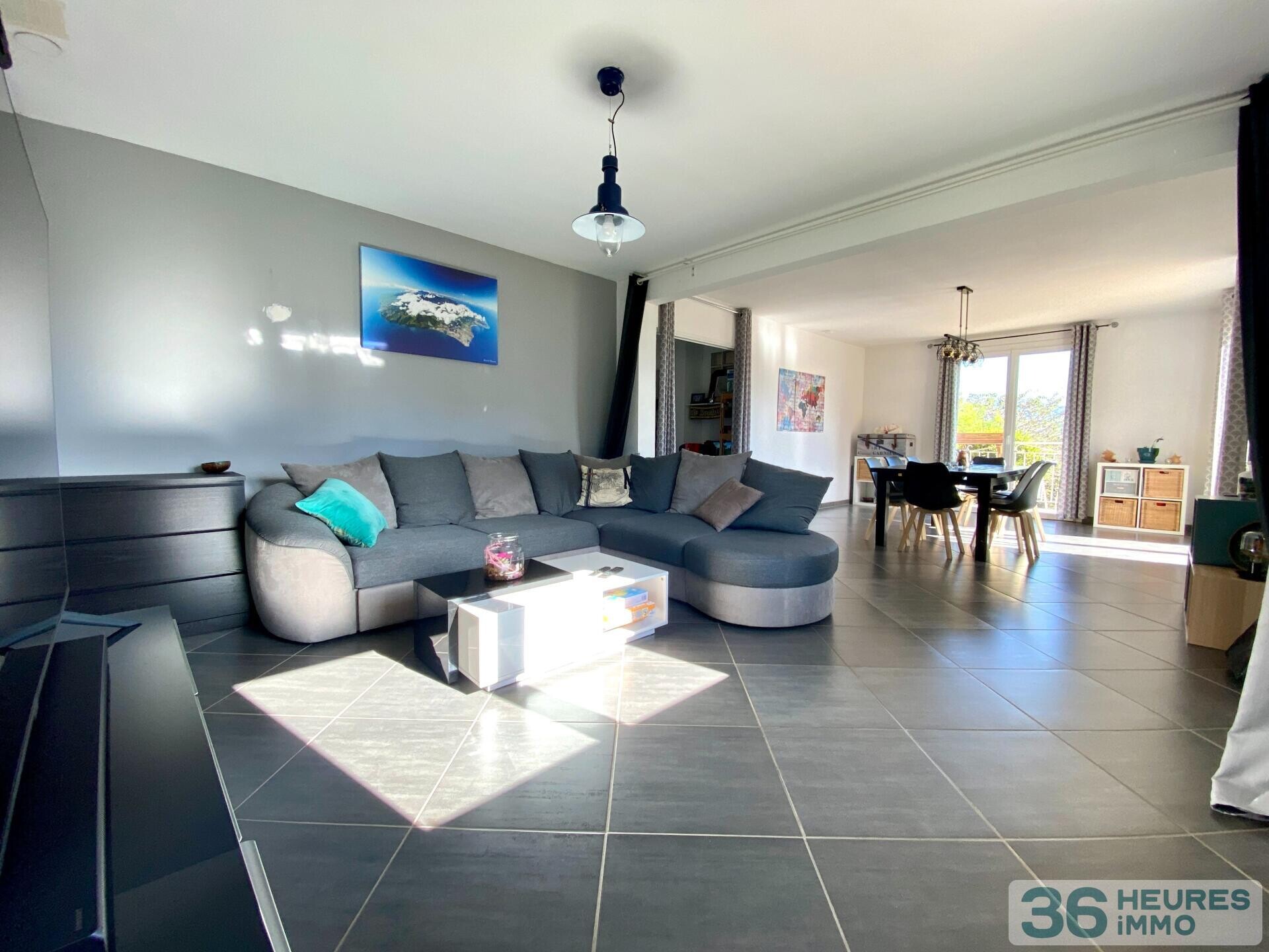 Grand 3 pièces avec jardin et piscine