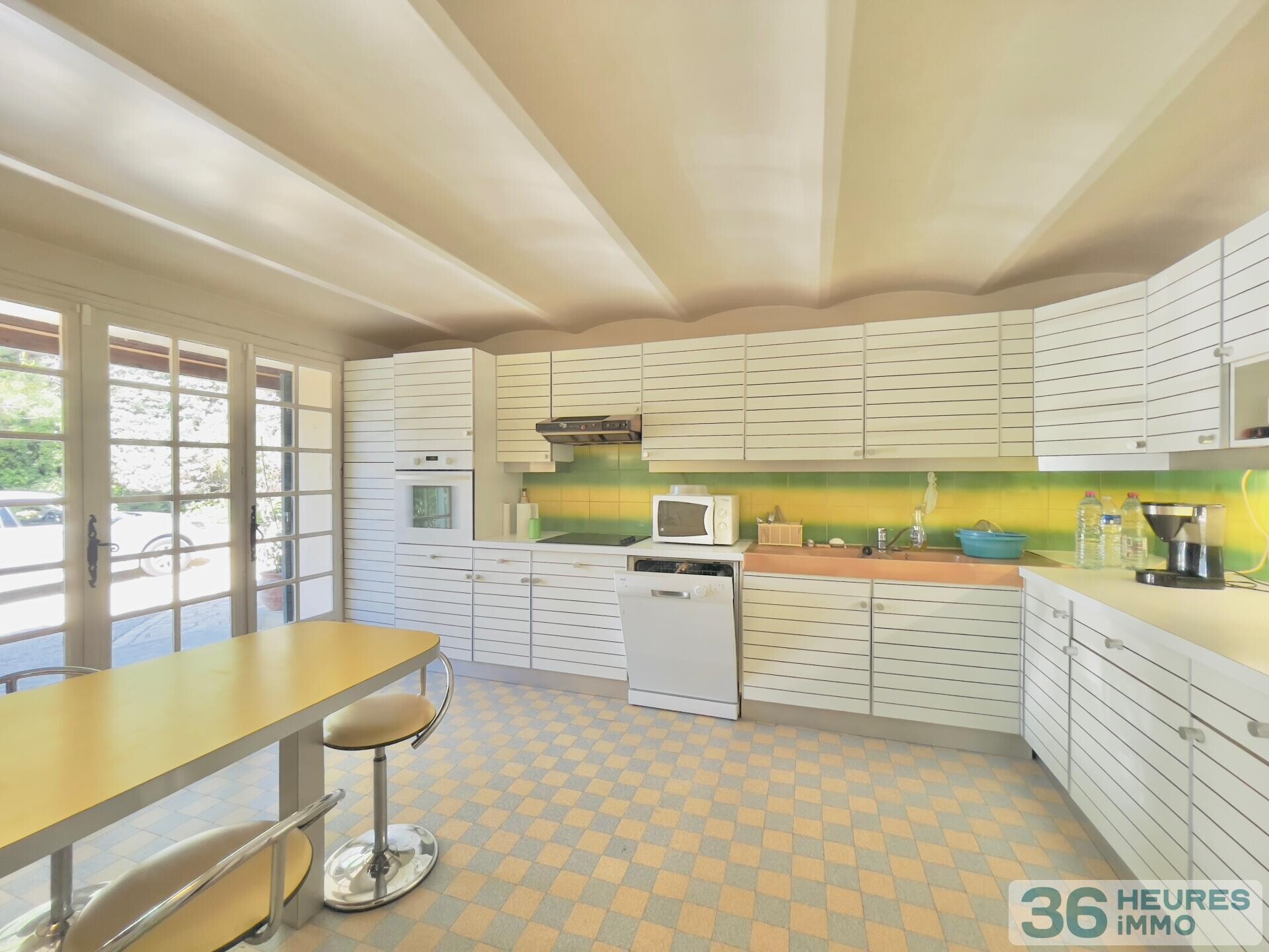 PROPRIÉTÉ AIX EST REPENTANCE 