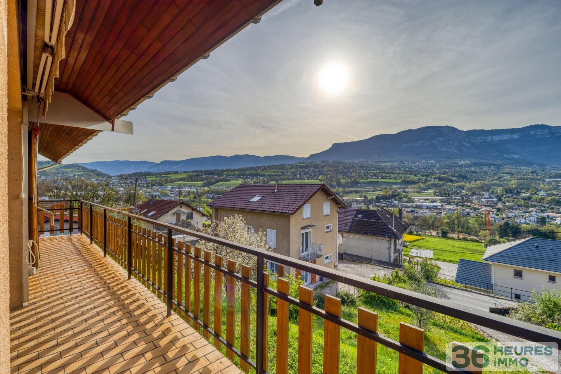 Maison avec grand terrain