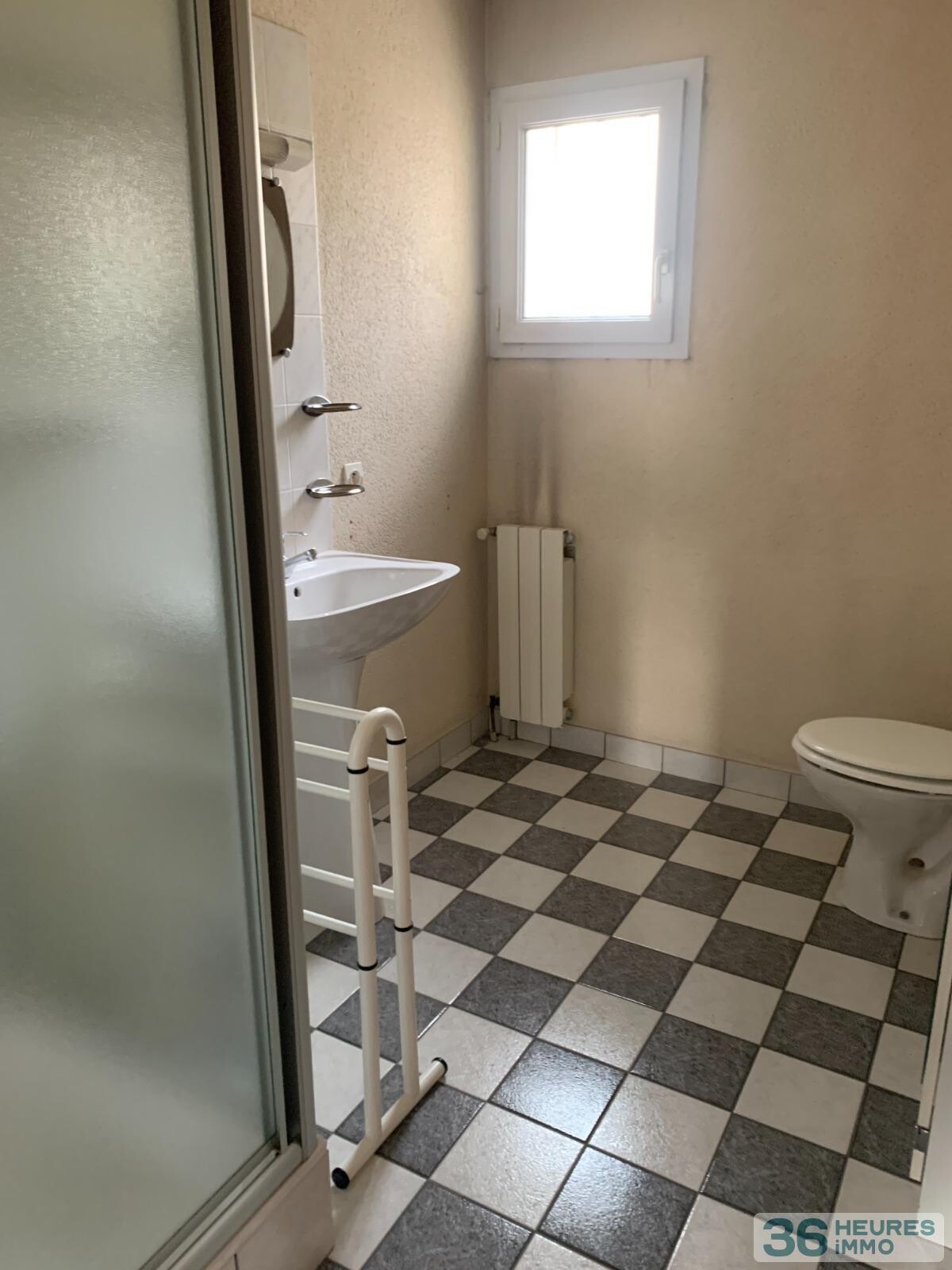 Maison de ville en bon état