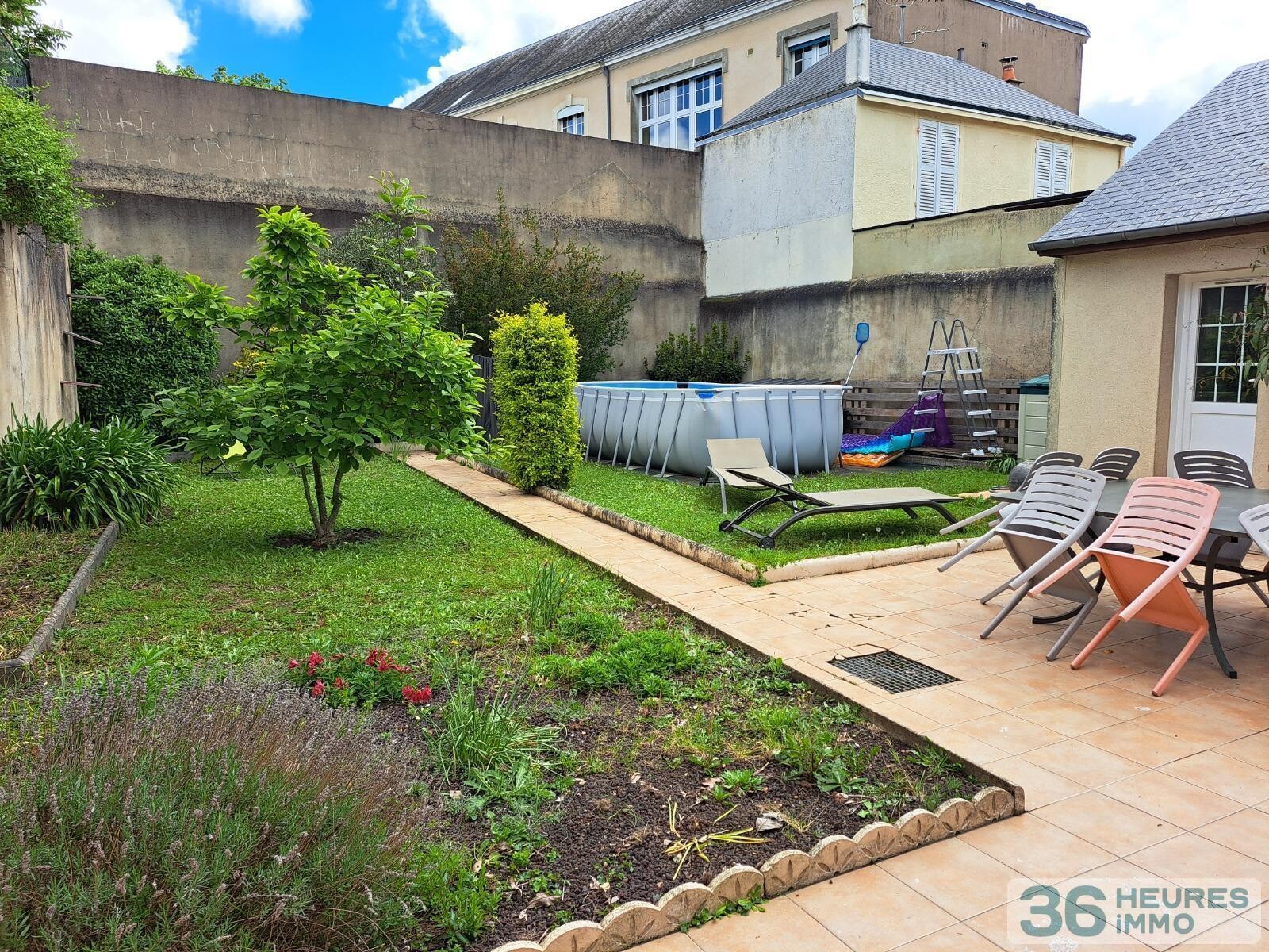 5 MIN HOPITAL - QUARTIER BOUSSINIERE - PLAIN PIED AVEC GARAGE 