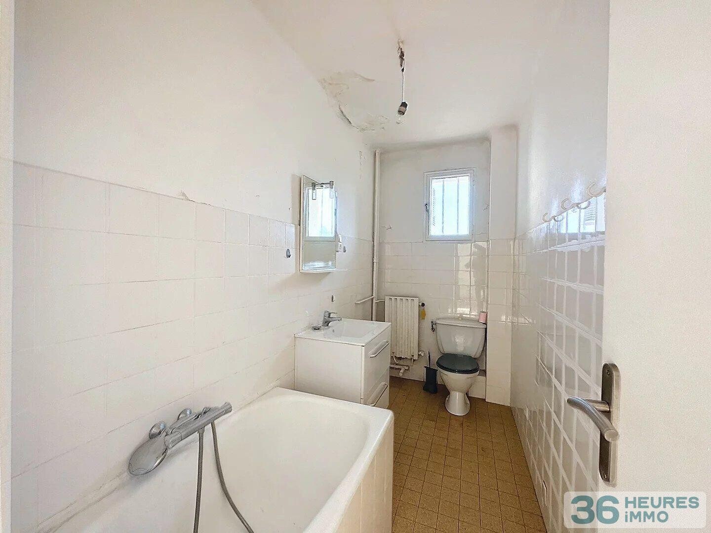 Confortable T2/3 avec grande terrasse exposée Est