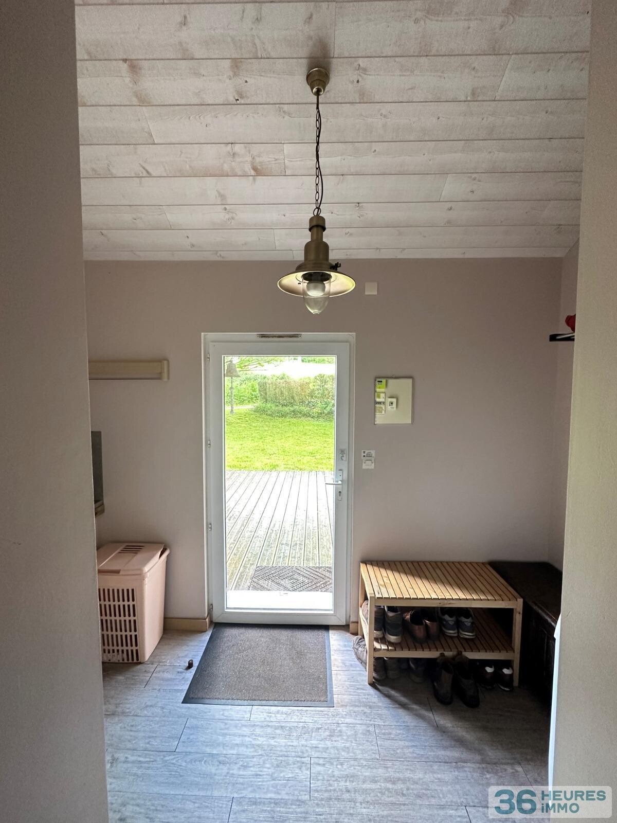 A GUENGAT - Maisonnette de 57m² s/ 747 m² de terrain 