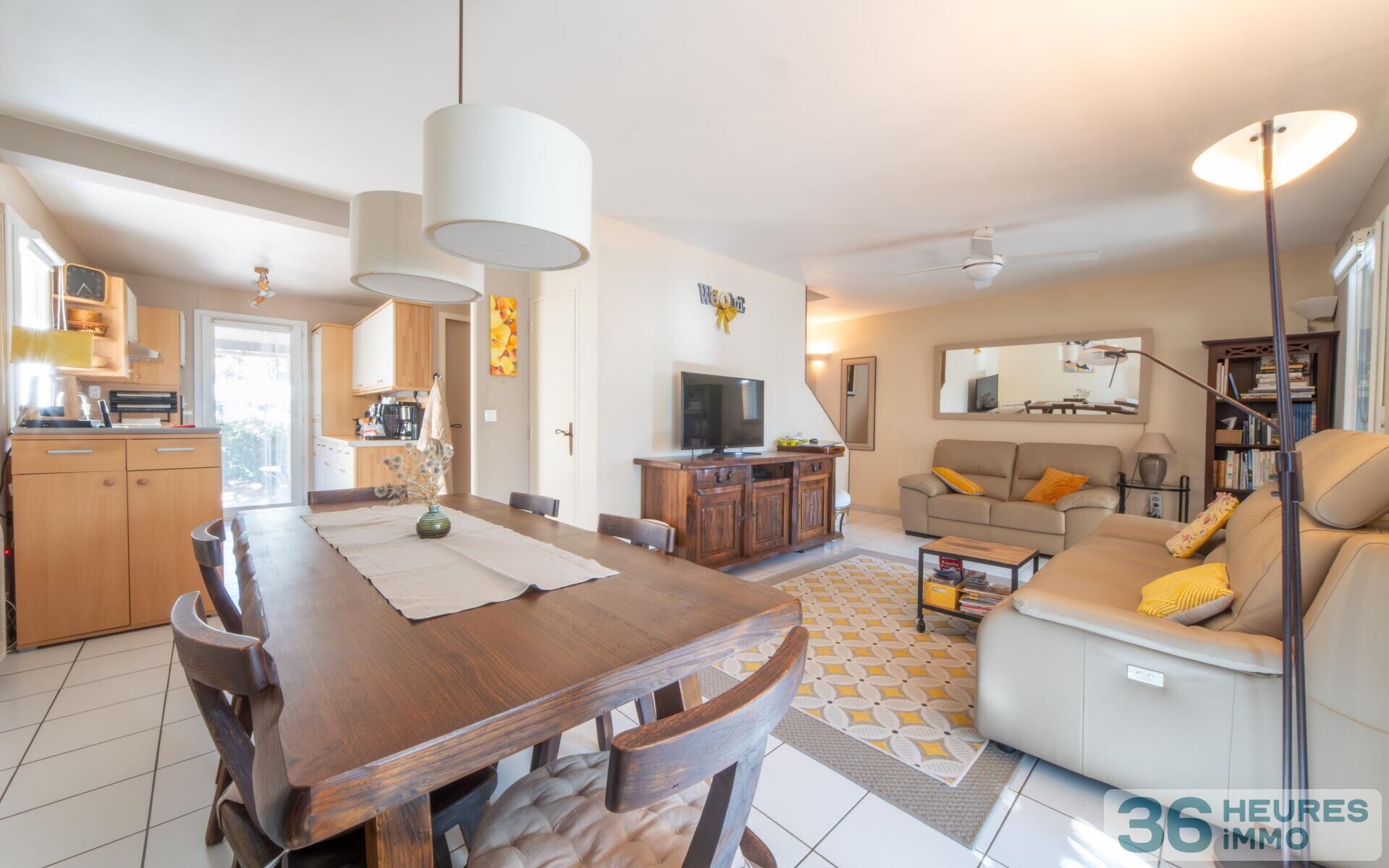 Villa T4 + Studio, contemporaine avec jardin