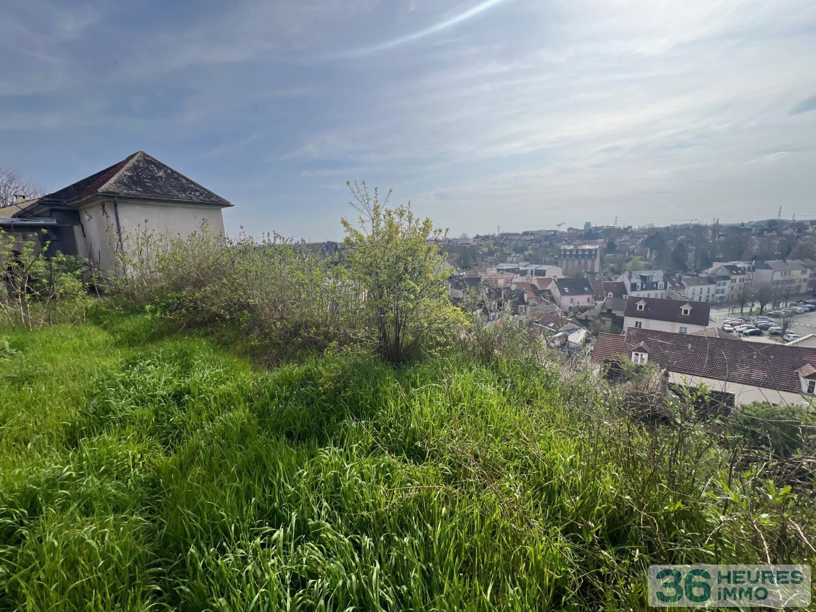 Maison à réhabiliter centre-ville Pontoise - vue imprenable