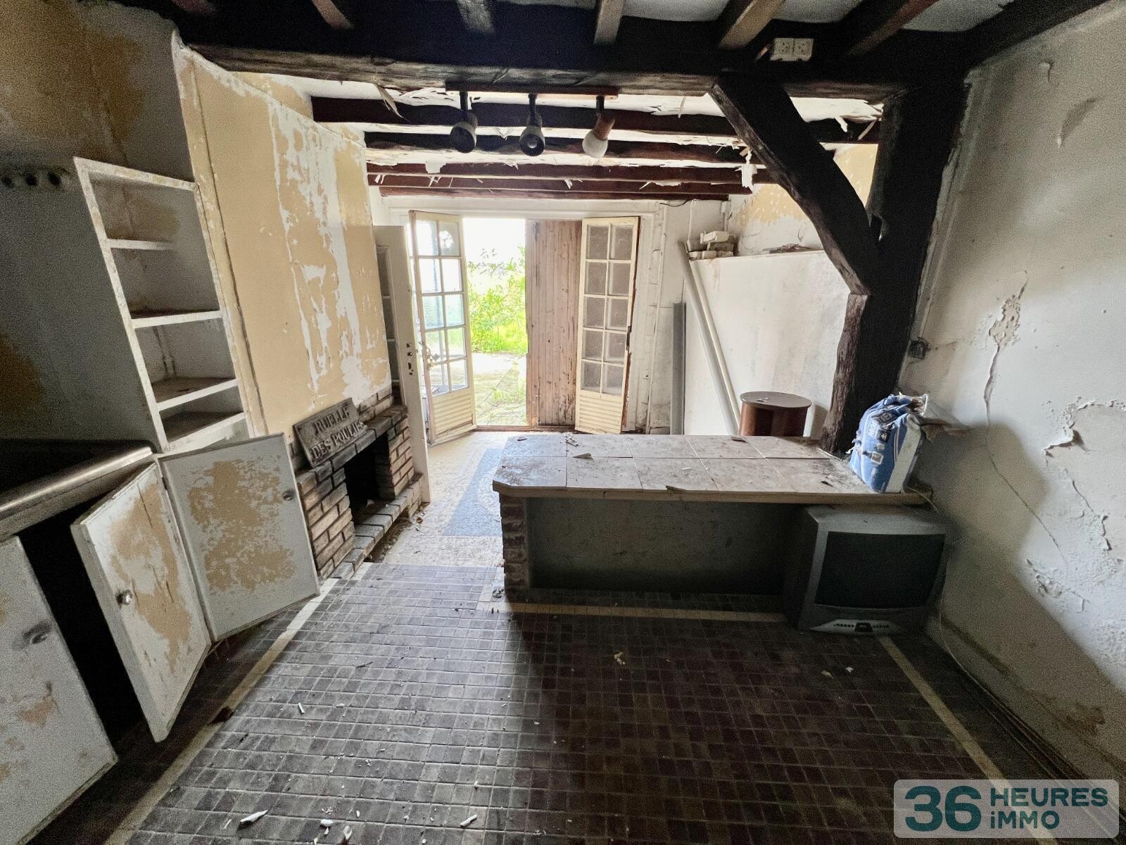 Maison à réhabiliter centre-ville Pontoise - vue imprenable