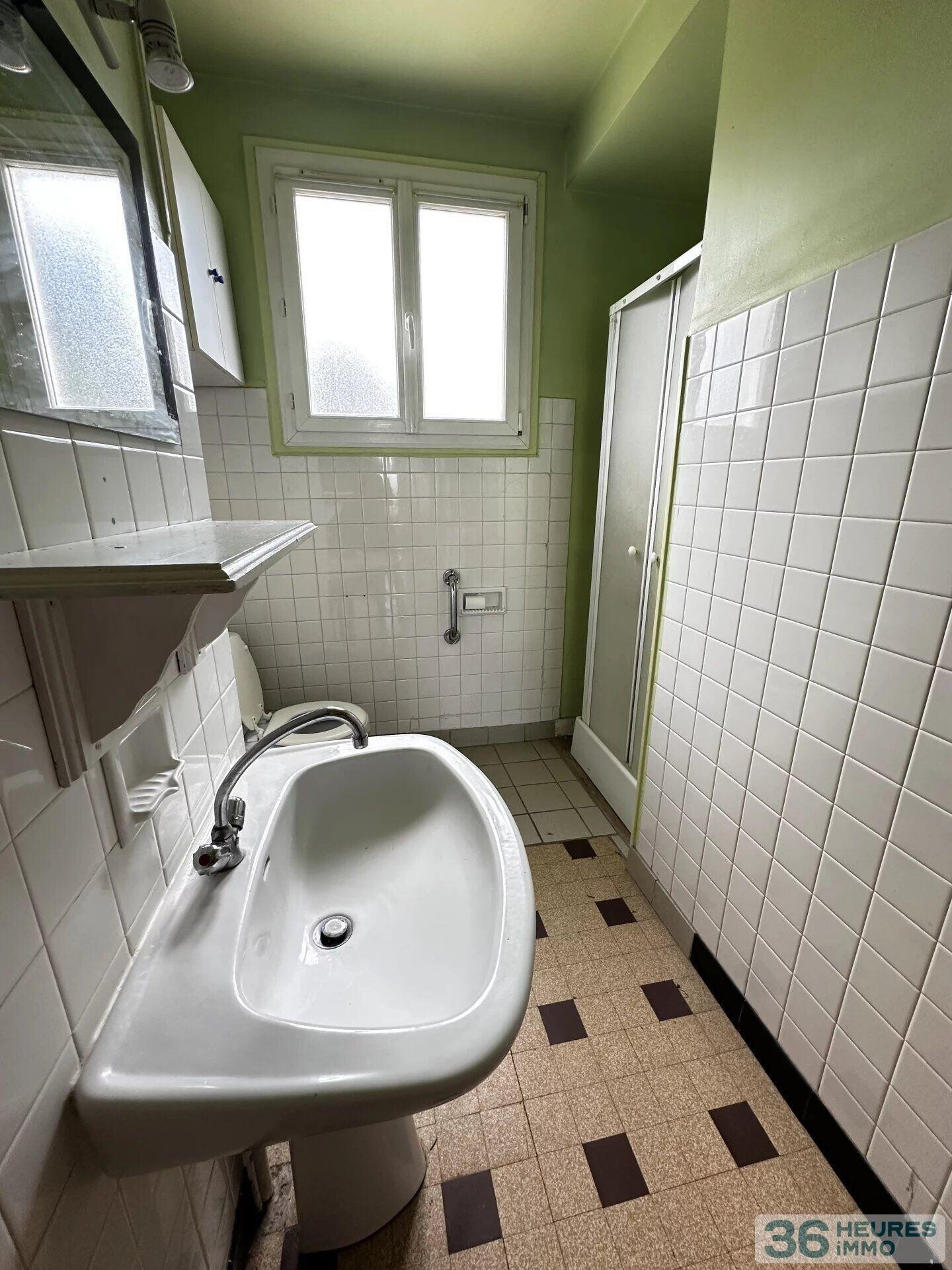 Maison 5 pièces, 128 m² + sous-sol.