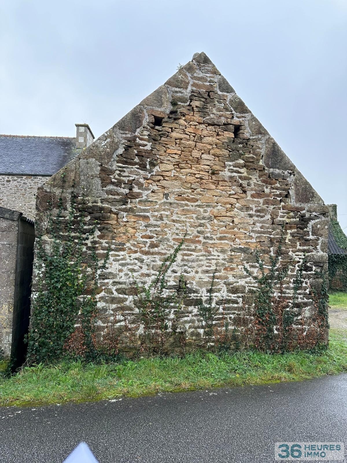 Corps de ferme à PLOUHINEC 