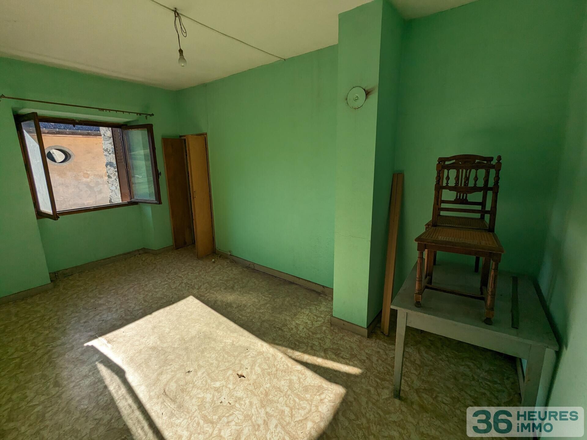 Maison de Village - La Chapelle (73)- Fort potentiel