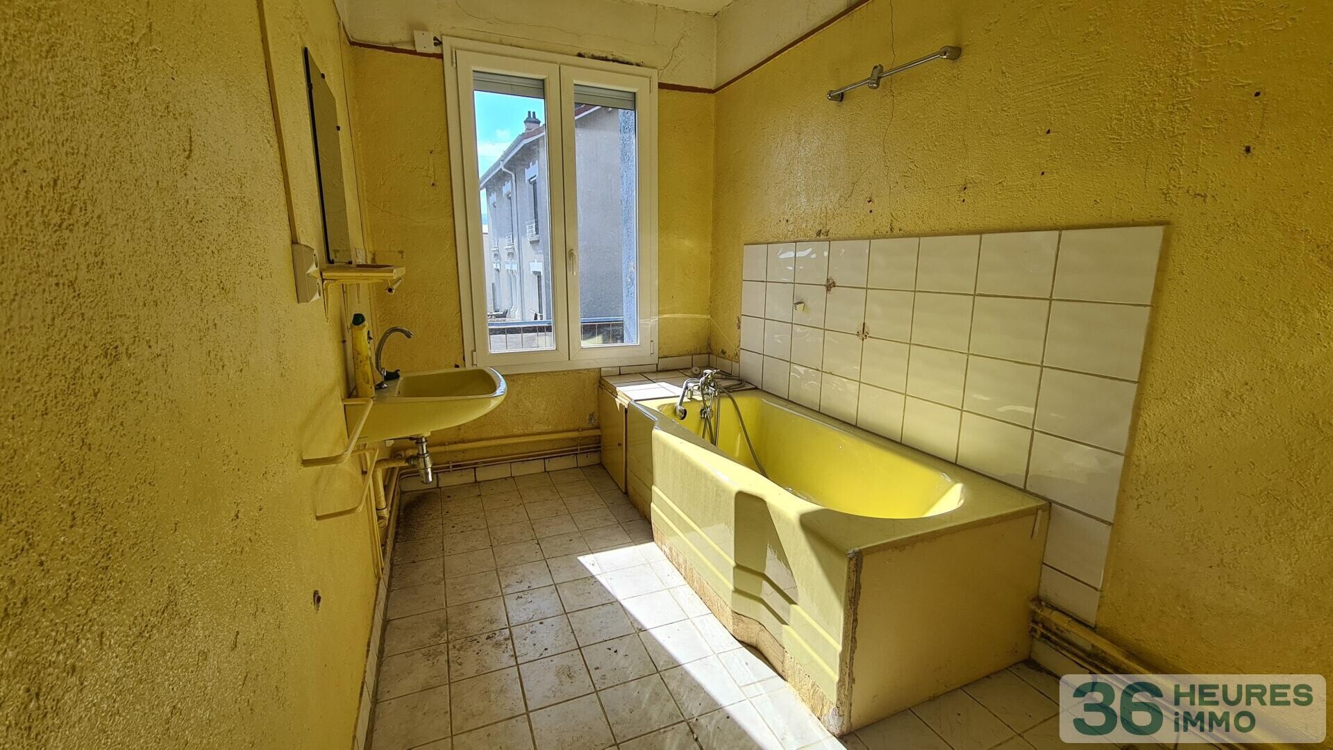 MAISON AVEC TERRAIN ET GARAGE