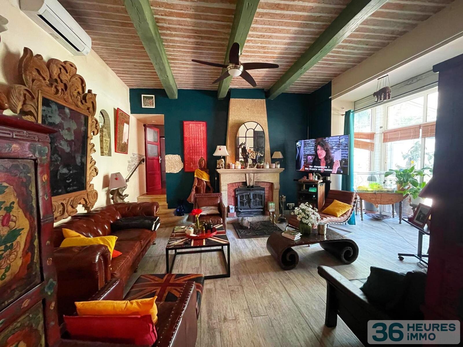 Maison de 8 pièces, dépendances et petit port privé