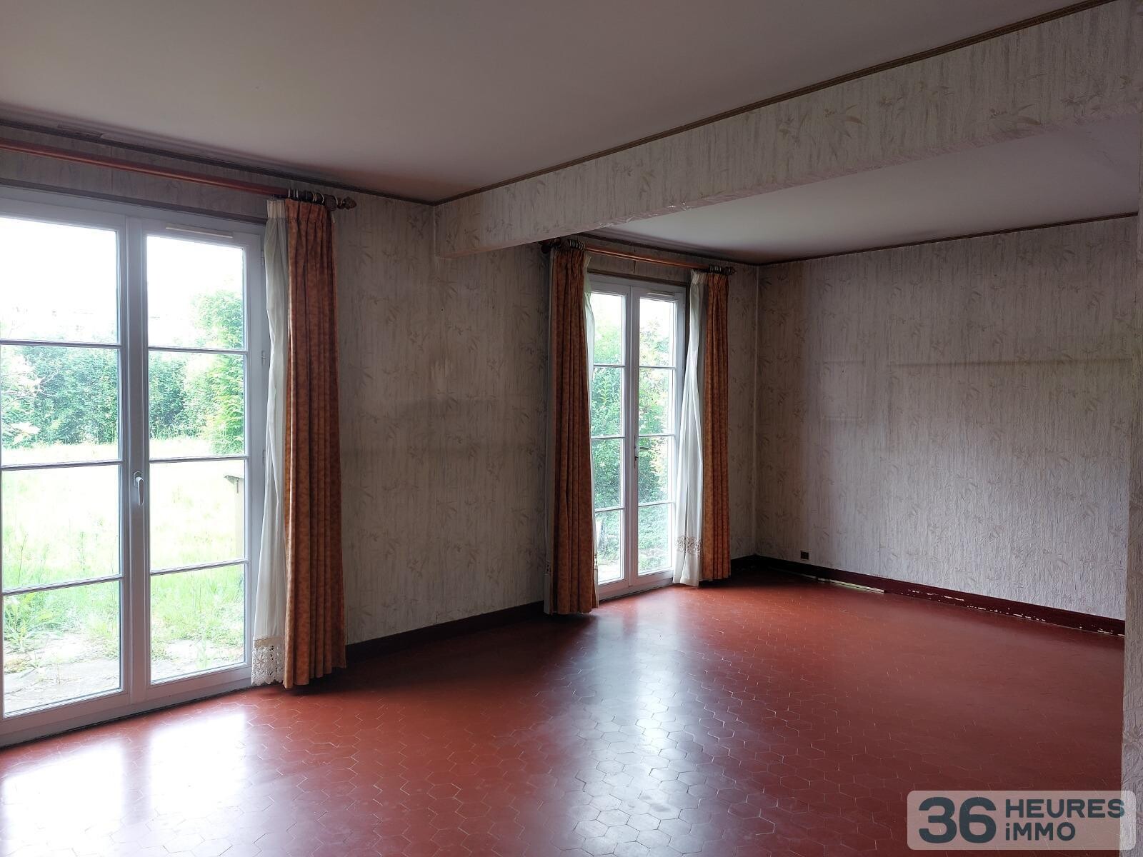 Maison de 5 pièces à VERT-SAINT-DENIS