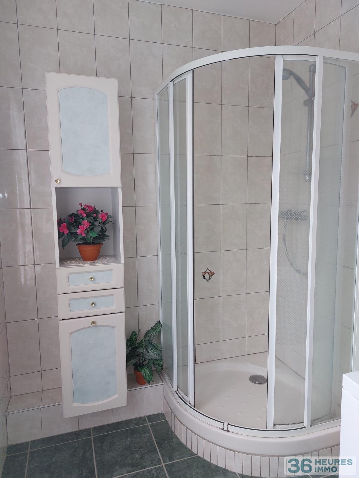 Maison de 5 pièces à VERT-SAINT-DENIS