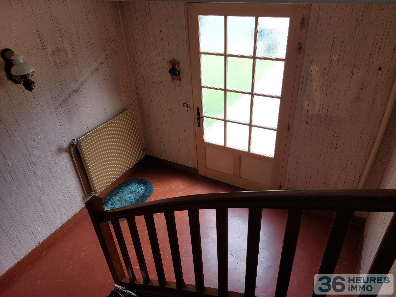 Maison de 5 pièces à VERT-SAINT-DENIS