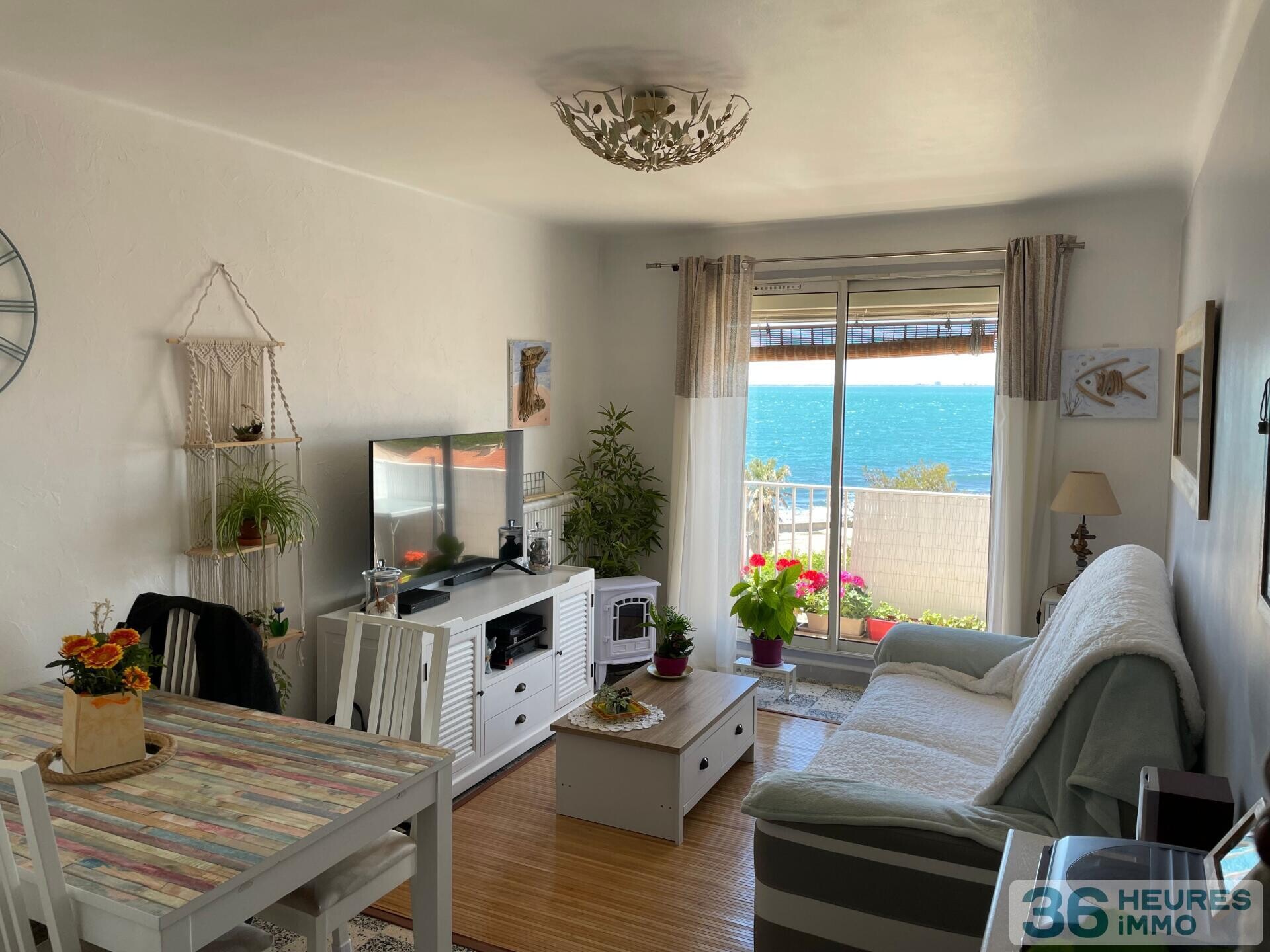 EXCLUSIVITE - A VENDRE - 3 PIECES DERNIER ETAGE - VUE EXCEPTIONNELLE - PORT-DE-BOUC