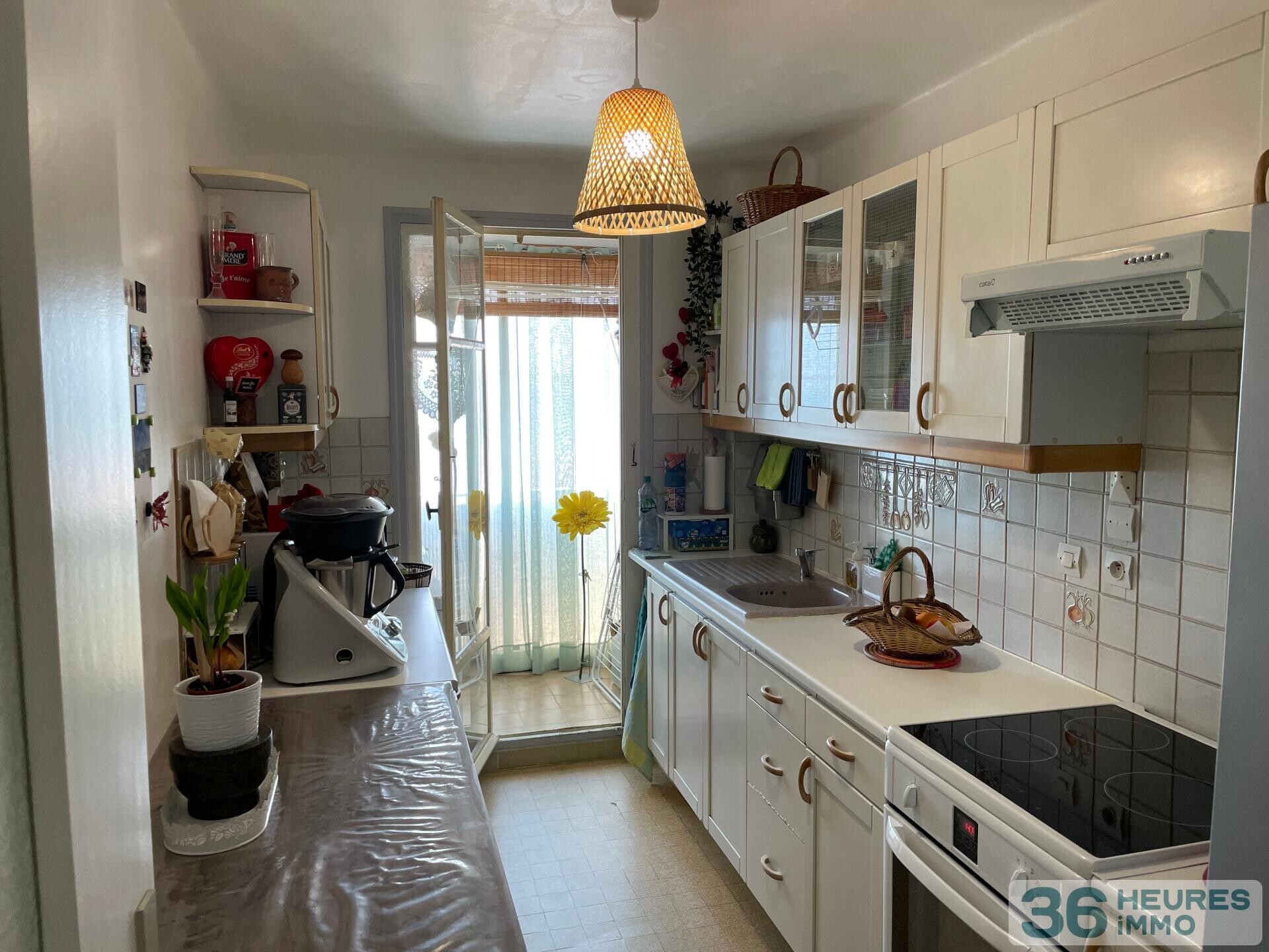 EXCLUSIVITE - A VENDRE - 3 PIECES DERNIER ETAGE - VUE EXCEPTIONNELLE - PORT-DE-BOUC