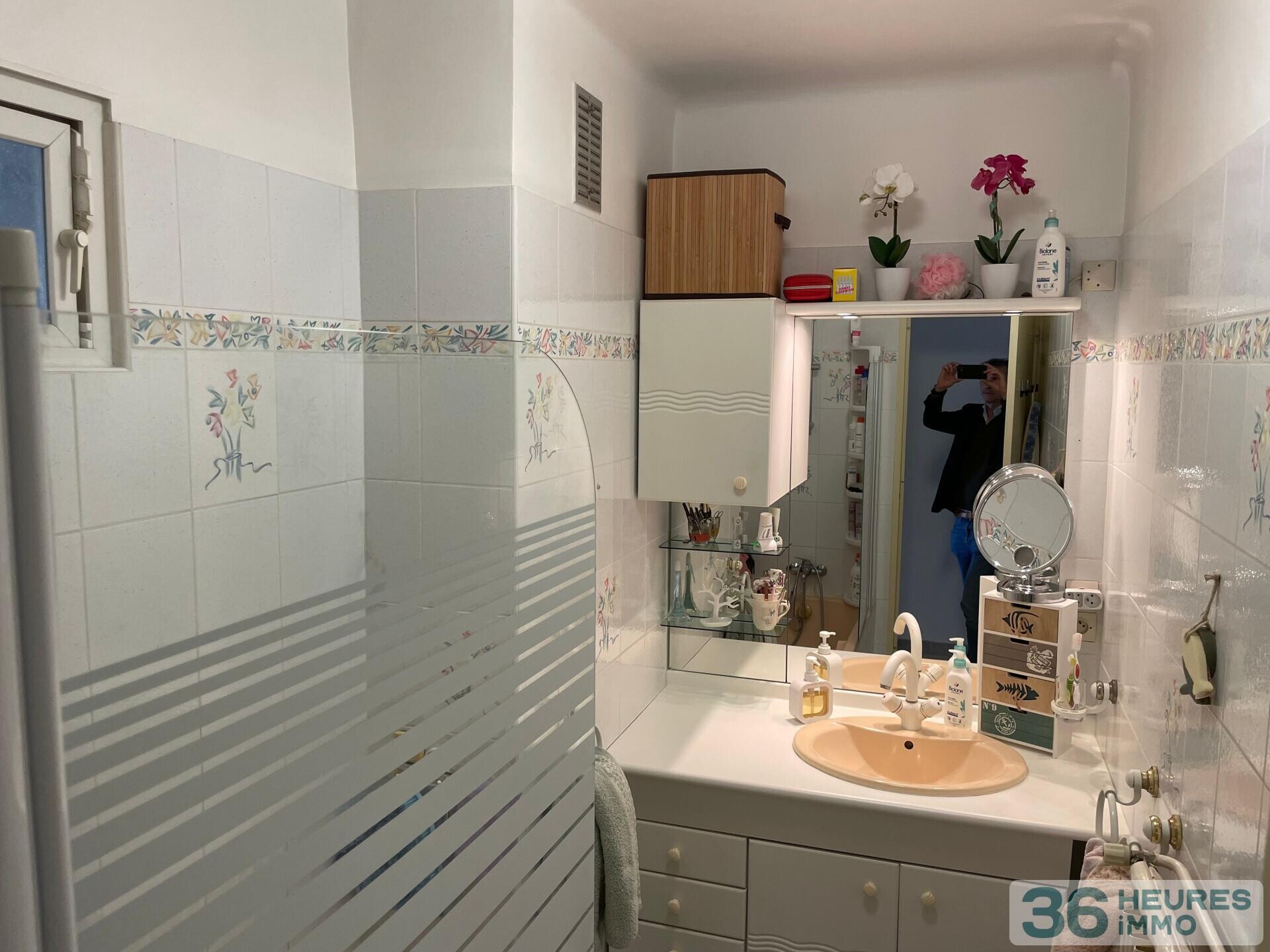 EXCLUSIVITE - A VENDRE - 3 PIECES DERNIER ETAGE - VUE EXCEPTIONNELLE - PORT-DE-BOUC