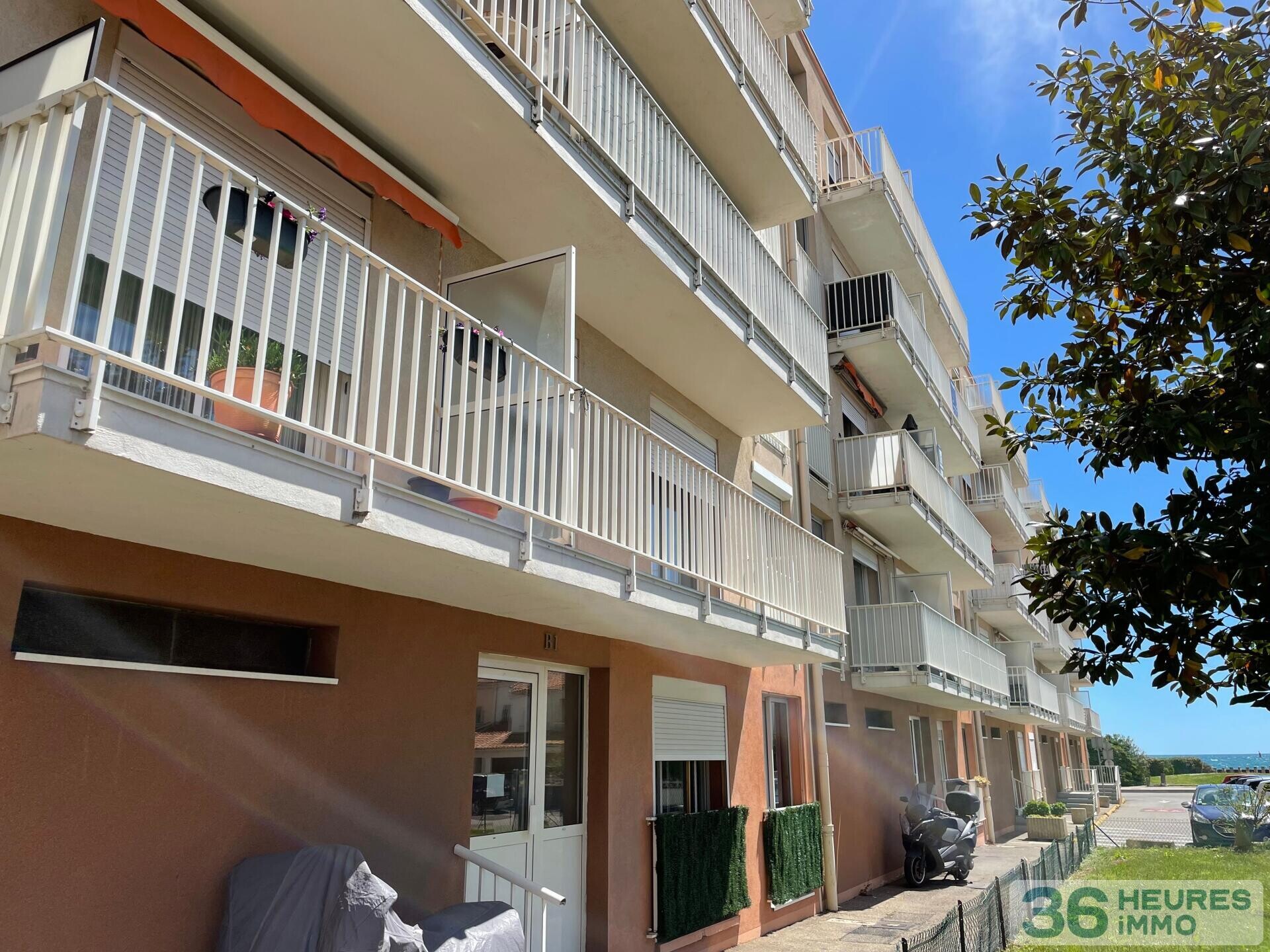 EXCLUSIVITE - A VENDRE - 3 PIECES DERNIER ETAGE - VUE EXCEPTIONNELLE - PORT-DE-BOUC