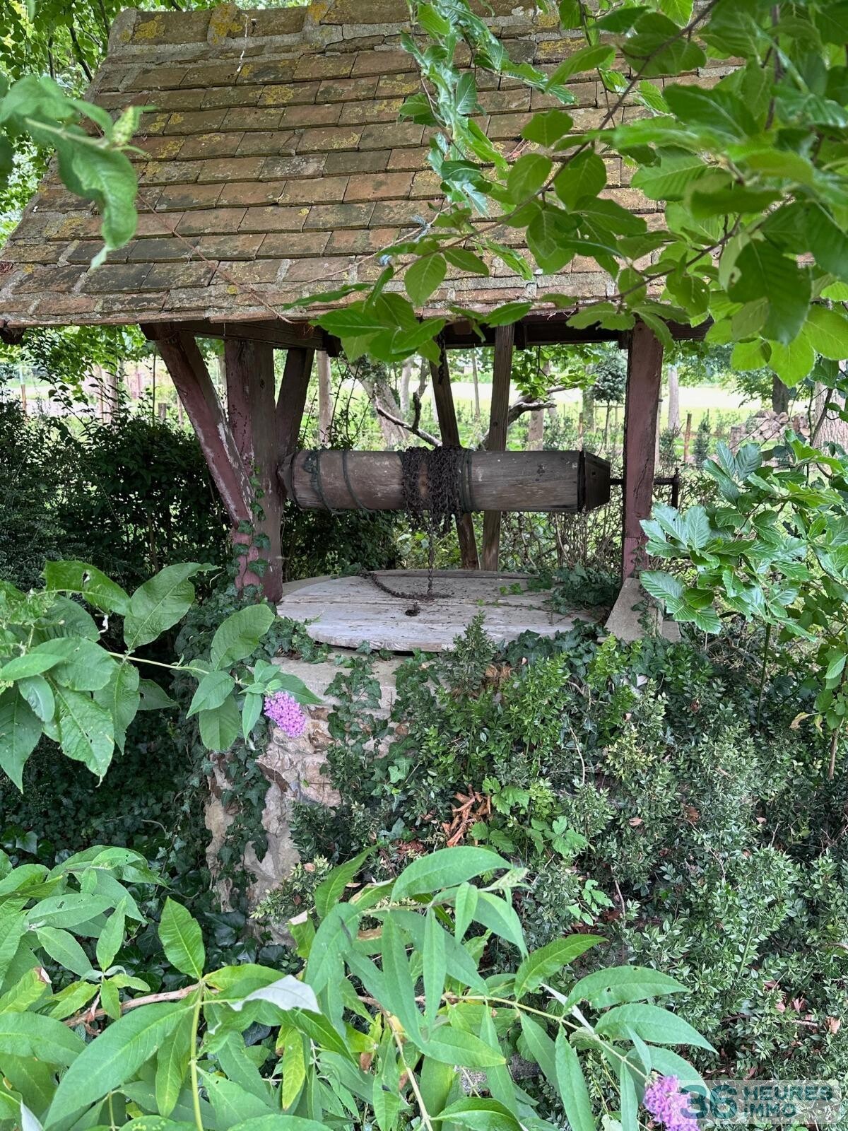 SITUATION EXCEPTIONNELLE MAISON AVEC ACCES DIRECT PLAGE