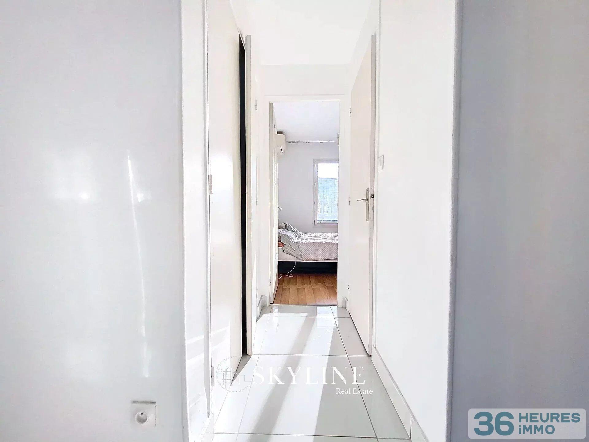 Magnifique T4 meublé et équipé refait à neuf avec un extérieur à 2 pas du Parc Chanot!