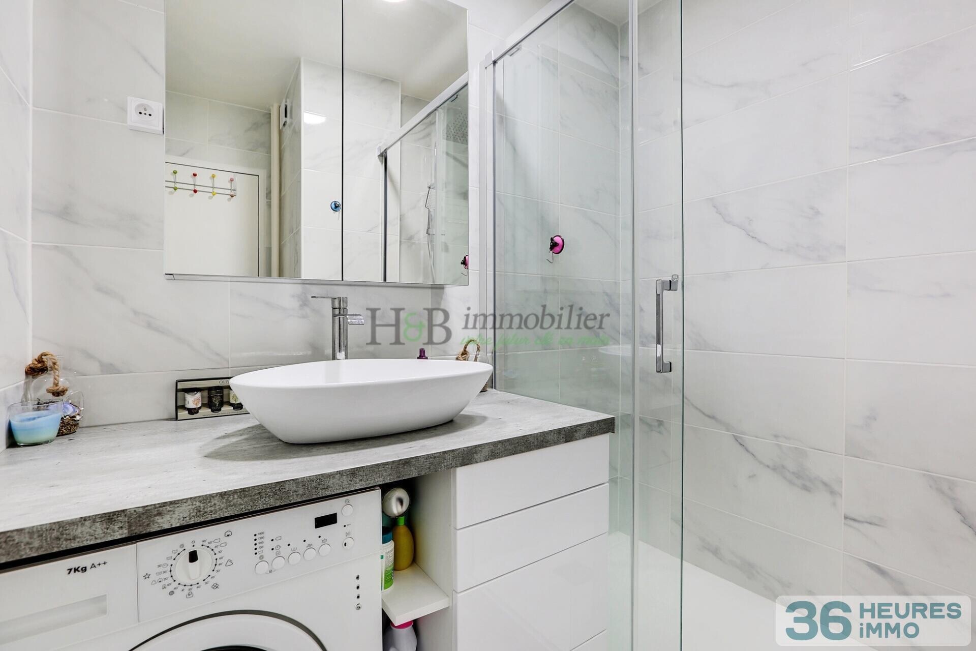 Deux pièces avec balcon ensoleillé