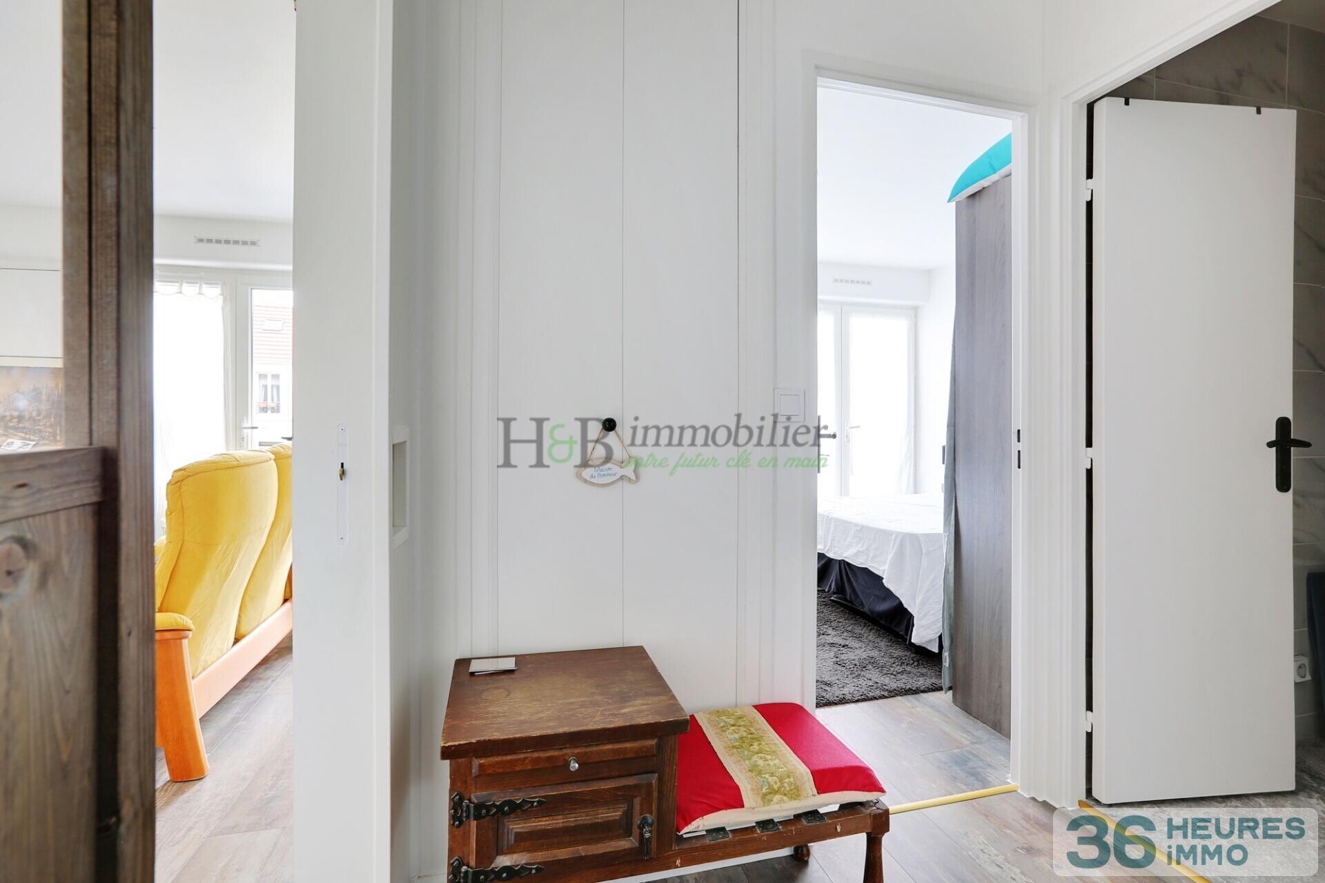 Deux pièces avec balcon ensoleillé