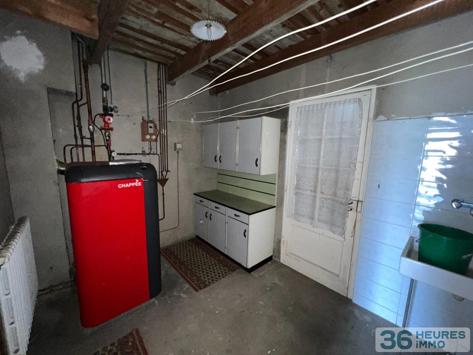 Maison avec terrain constructible de 1392 m2