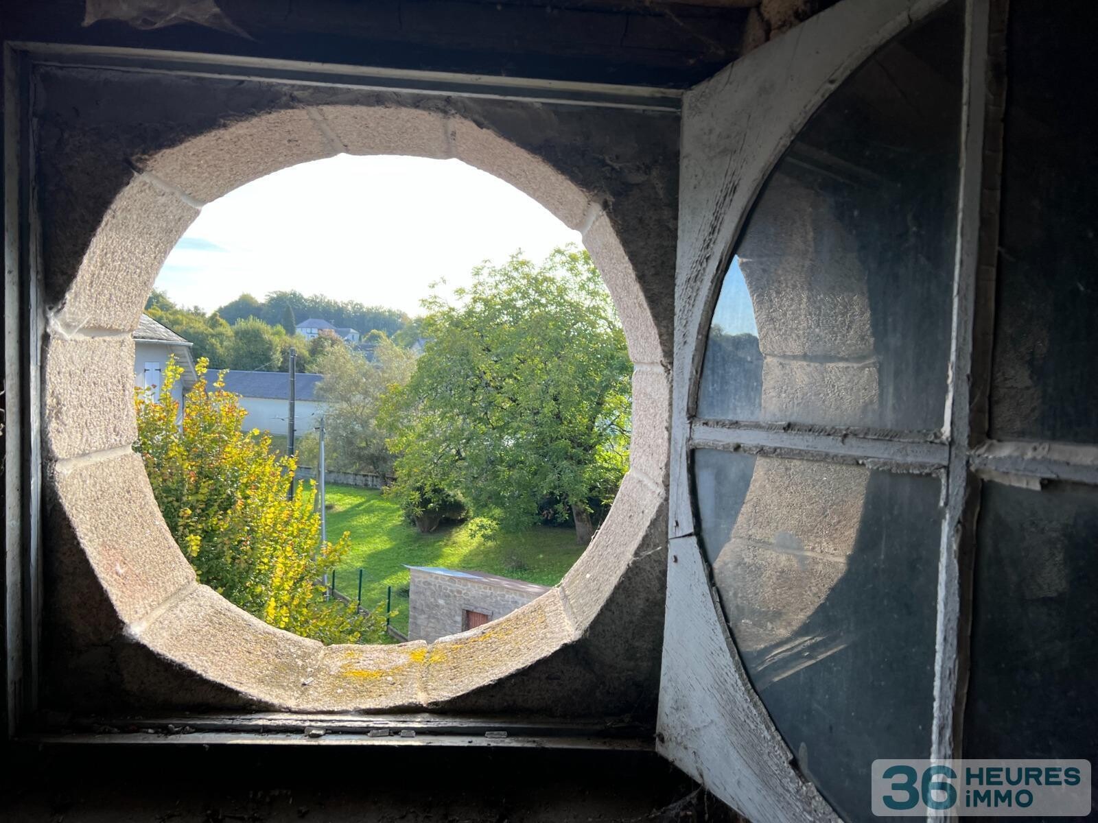 Maison divisée en 3 lots