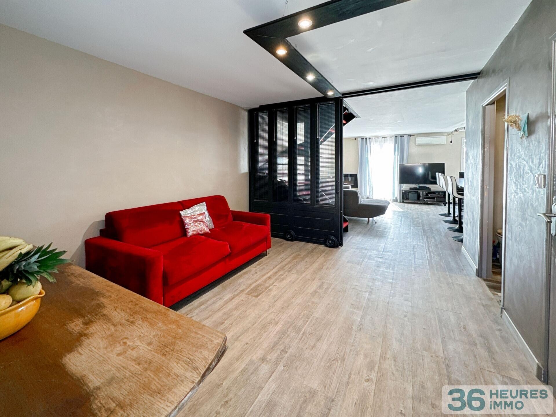 MAISON 5 PIECES AVEC EXTERIEUR IDEALEMENT SITUEE AU CAMOINS