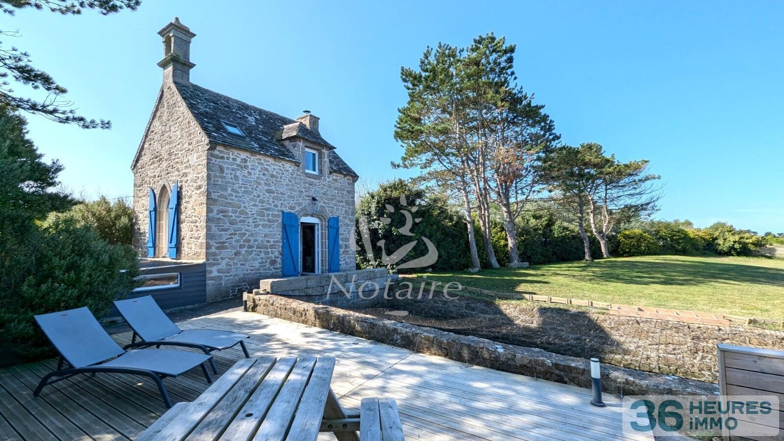 Maison en pierre avec vue mer panoramique