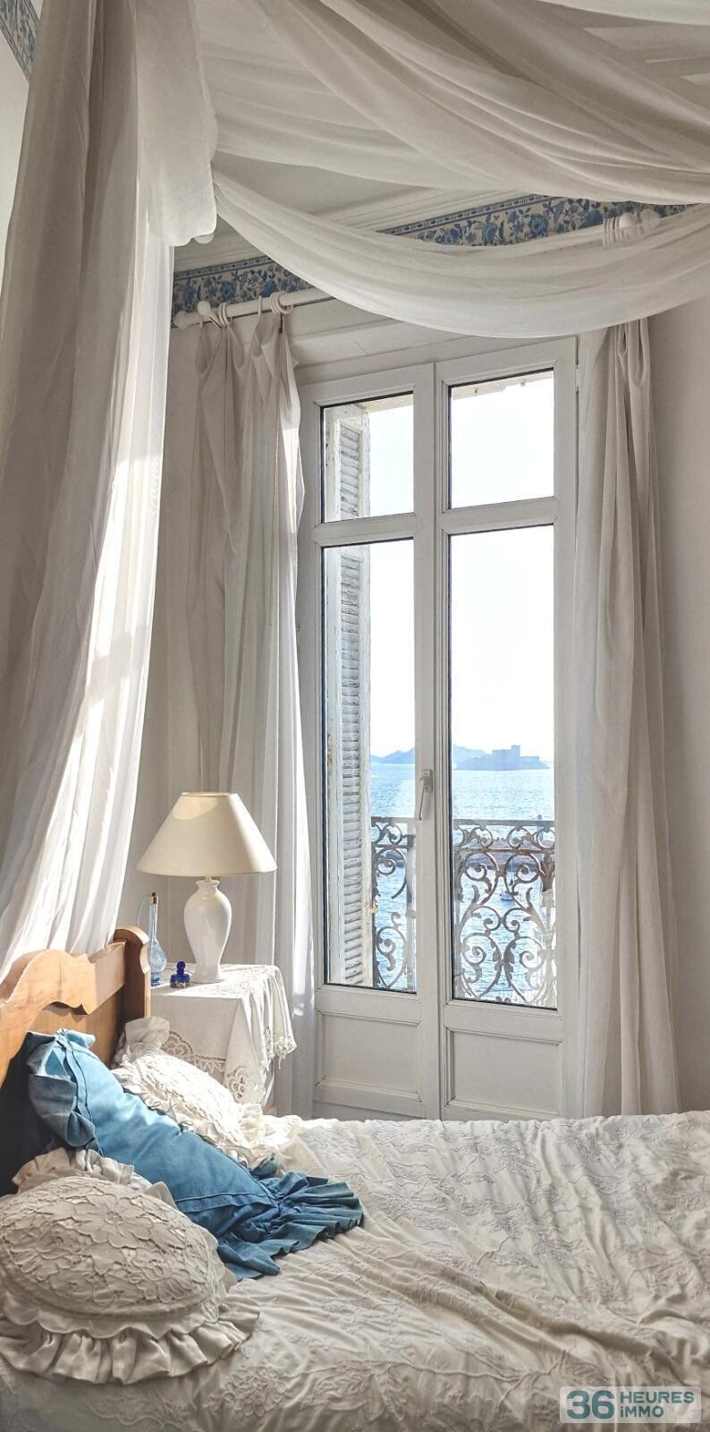 Appartement Haussmannien - 125 m2- front de mer